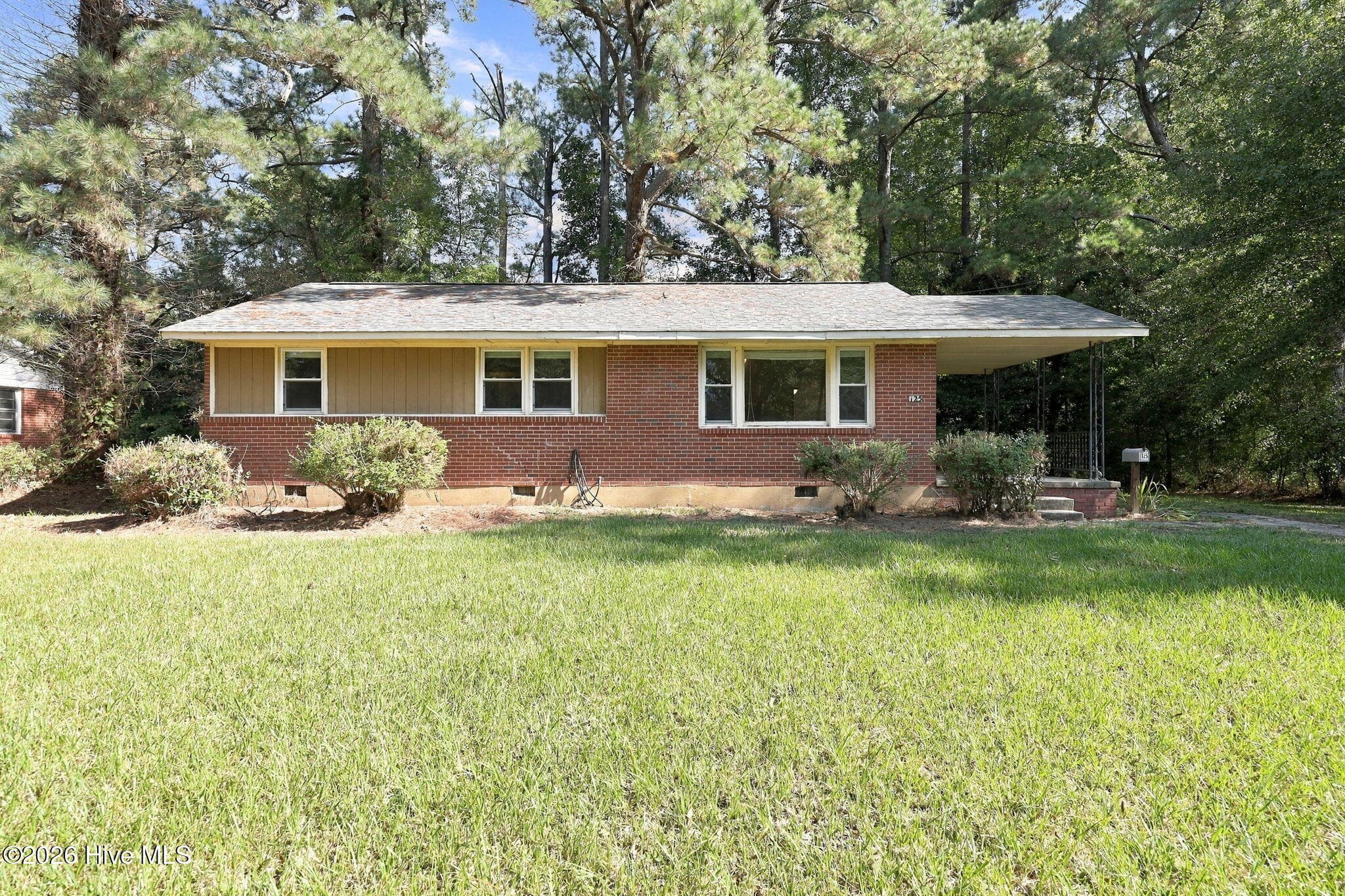 125 Kitt Drive, Jacksonville, NC 28540