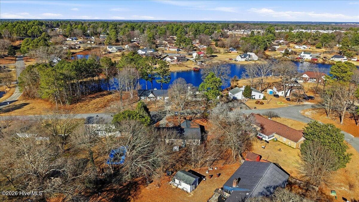 Single Family Residence at 111 Lakehurst Drive, Dudley, NC 28333, photo 17 of 49