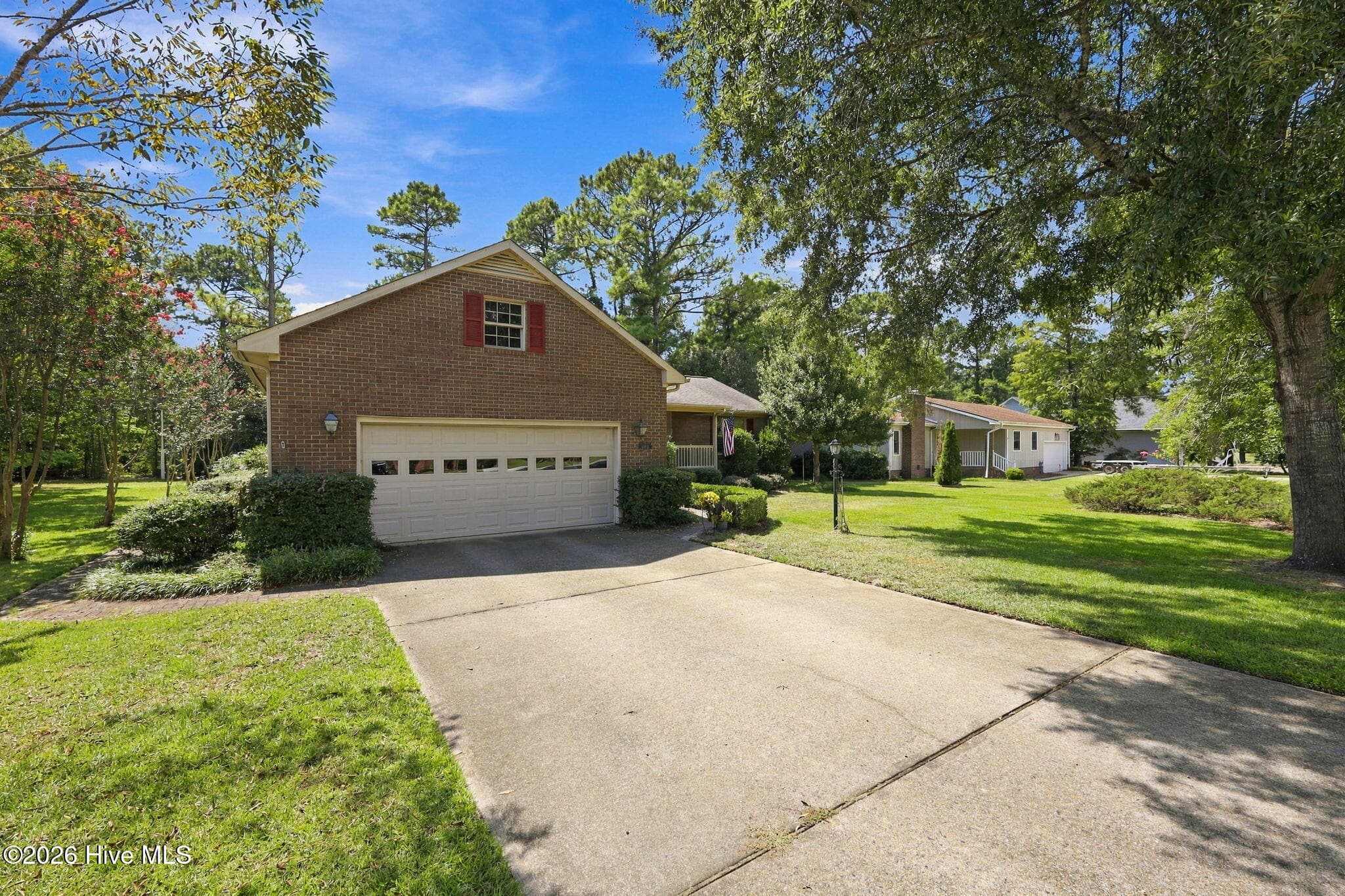 Single Family Residence at 5914 Santo Domingo Court, New Bern, NC 28560, photo 3 of 81