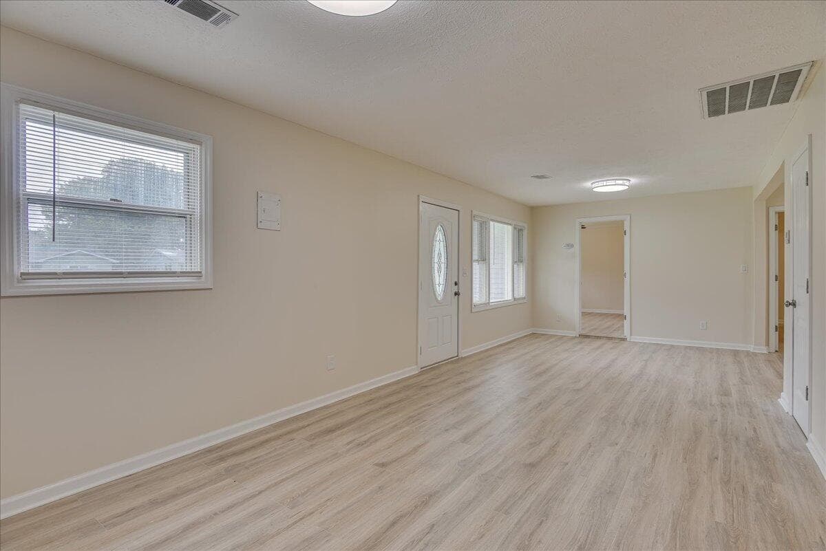 Single Family Residence at 3113 Bell Drive, Augusta, GA 30906, photo 9 of 23