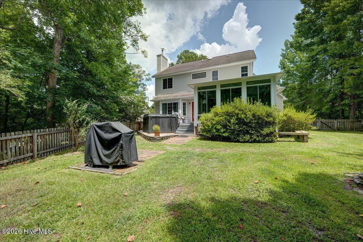 Single Family Residence at 306 Taliaferro Lane, New Bern, NC 28560, photo 38 of 53