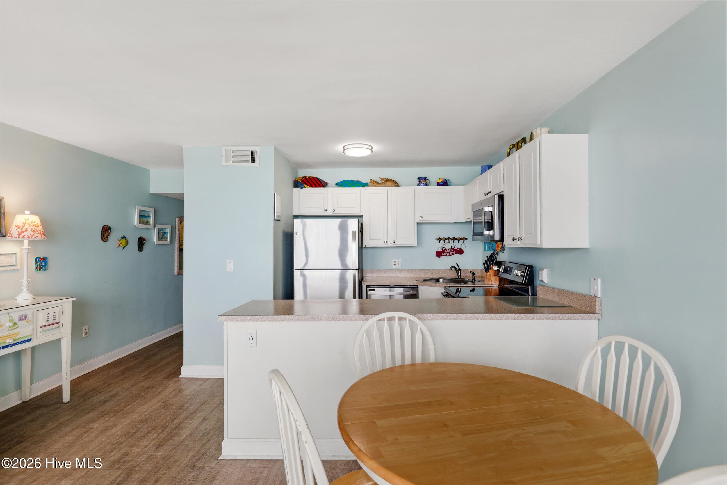 Condominium at 1615 Lake Park Boulevard S Unit 612, Carolina Beach, NC 28428, photo 9 of 38