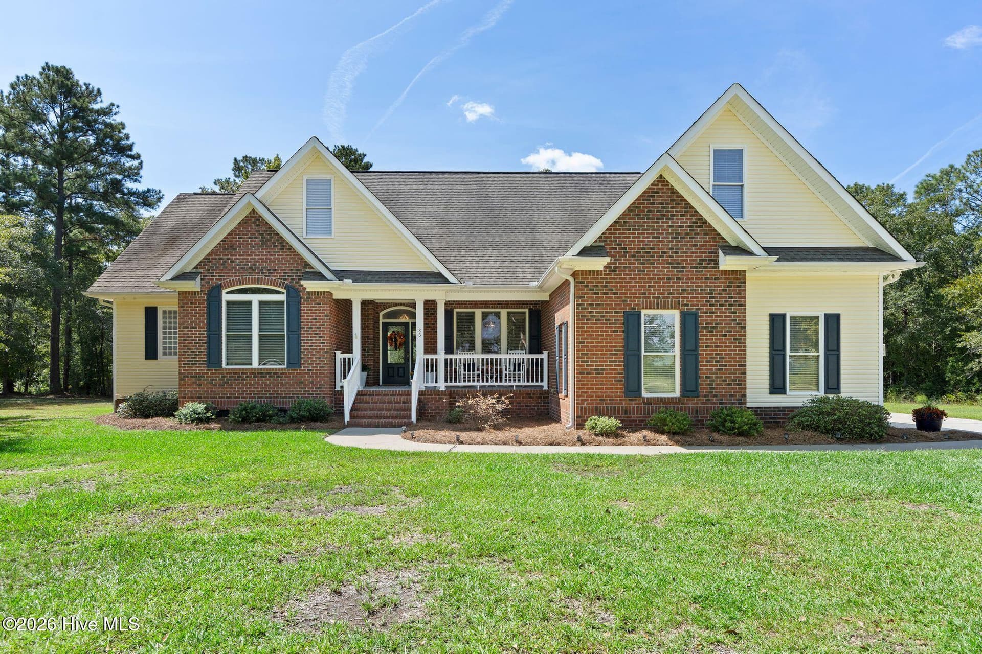 83 W Waverly Drive, Burgaw, NC 28425