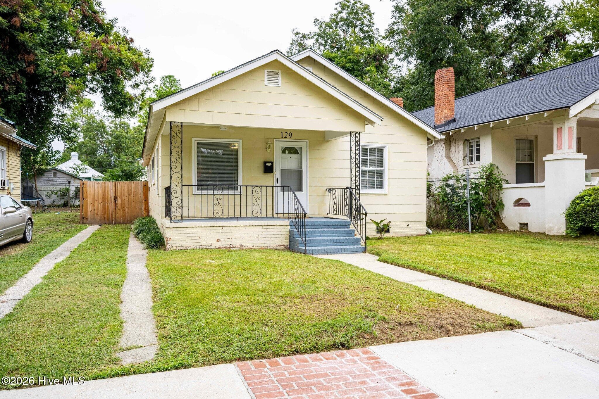 Single Family Residence at 129 Greene Street, Augusta, GA 30901, photo 2 of 27