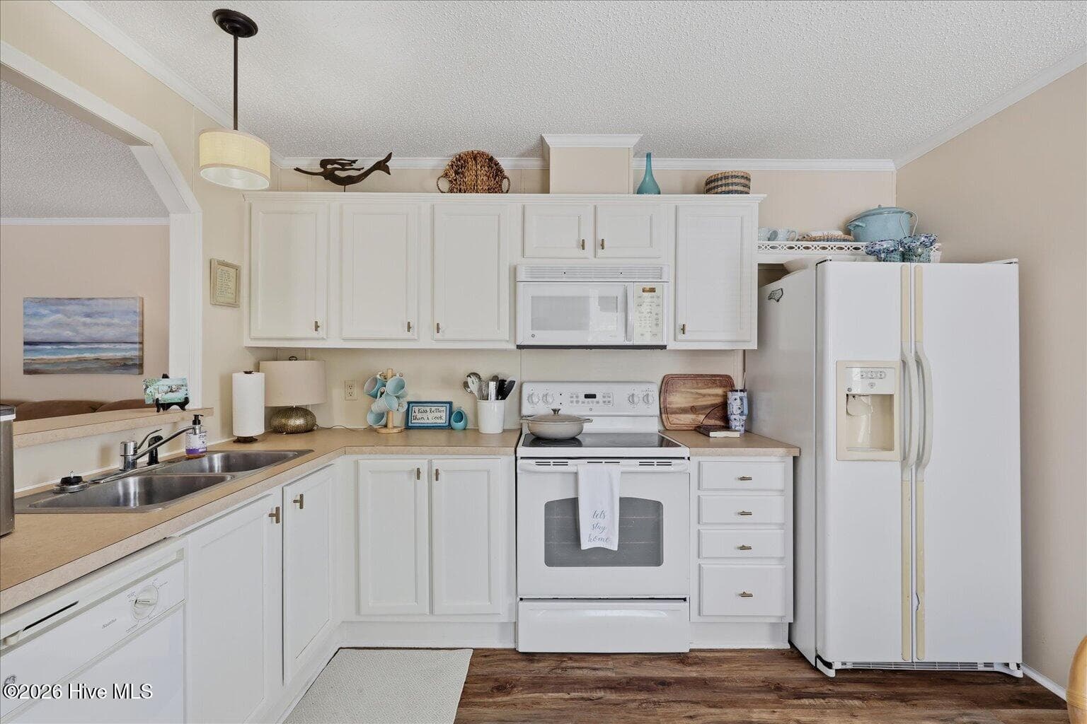Manufactured Home at 703 Dogwood Drive, Sunset Beach, NC 28468, photo 6 of 31