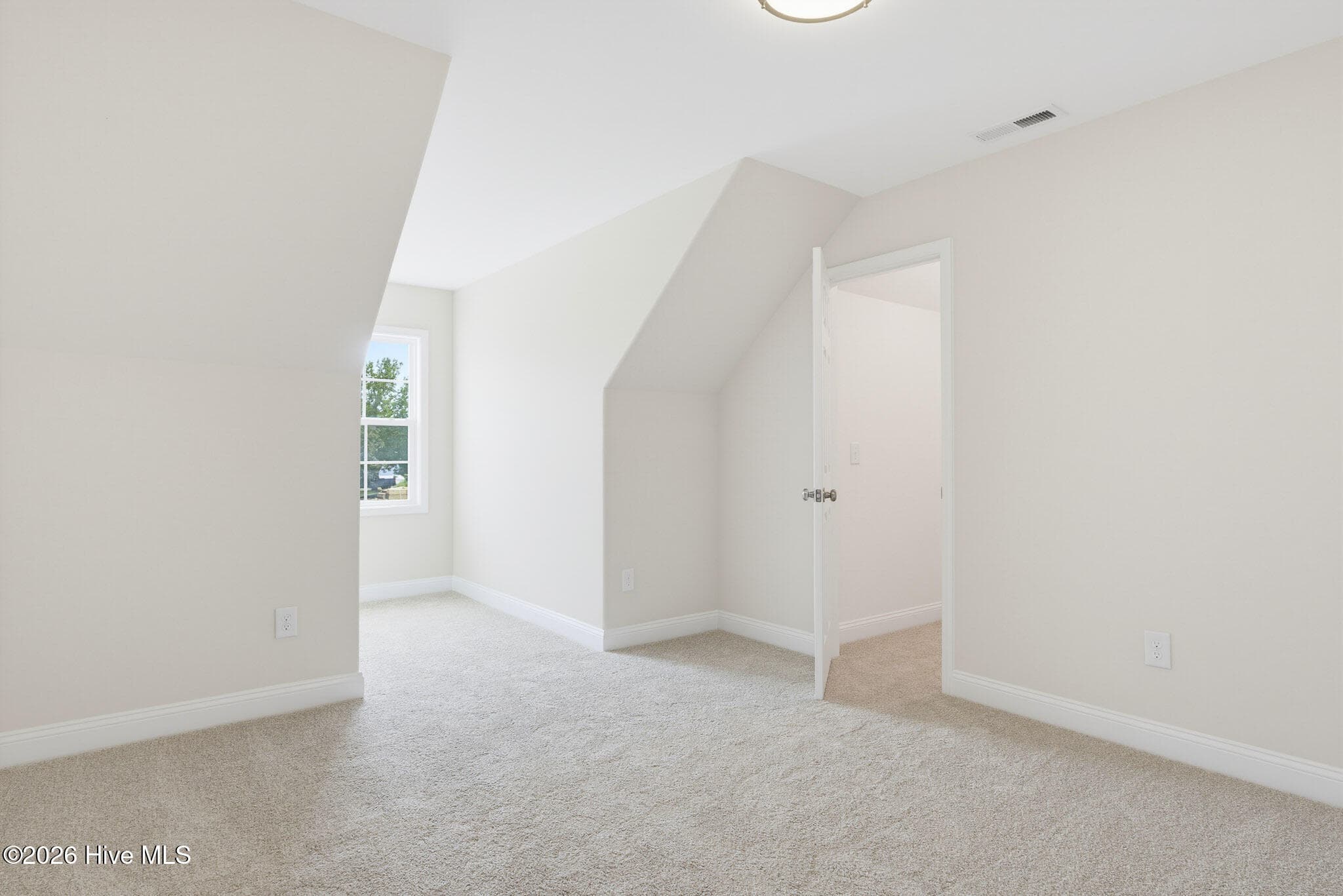 Townhouse at 305 Coastal Reef Court, Holly Ridge, NC 28445, photo 14 of 27