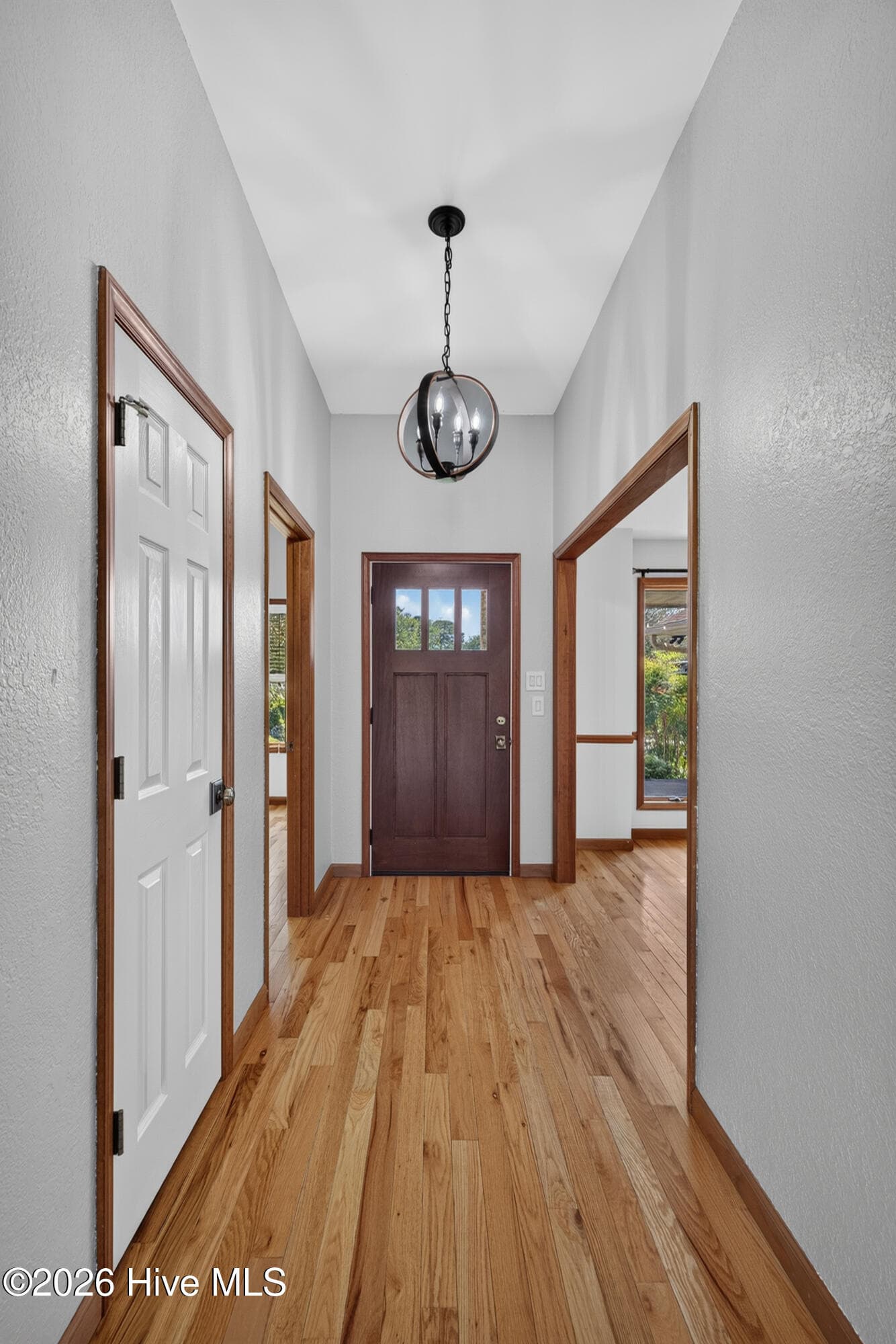 Single Family Residence at 106 Bogey Court, Hampstead, NC 28443, photo 14 of 52