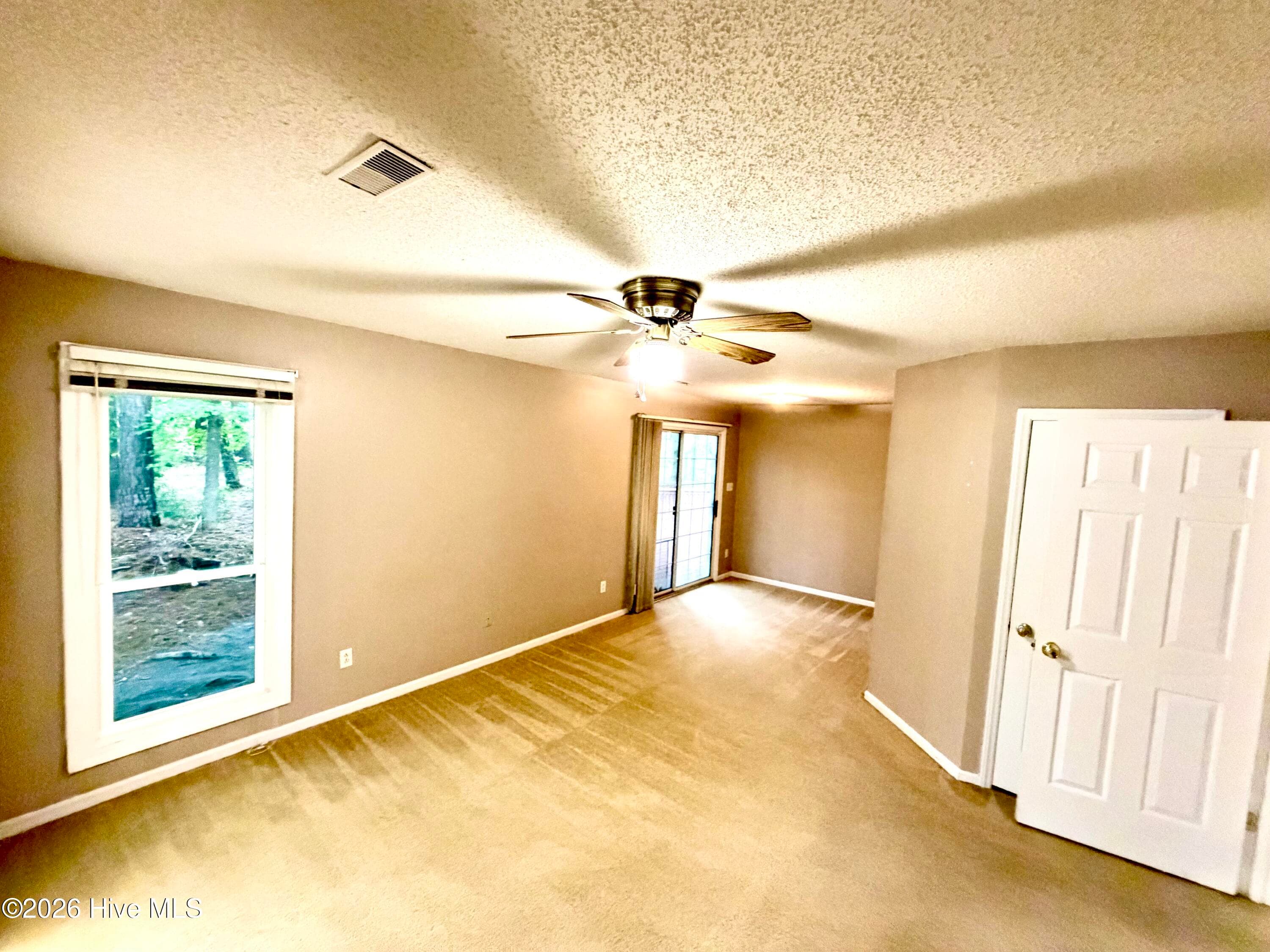 Single Family Residence at 105 Norman Court, New Bern, NC 28560, photo 25 of 30