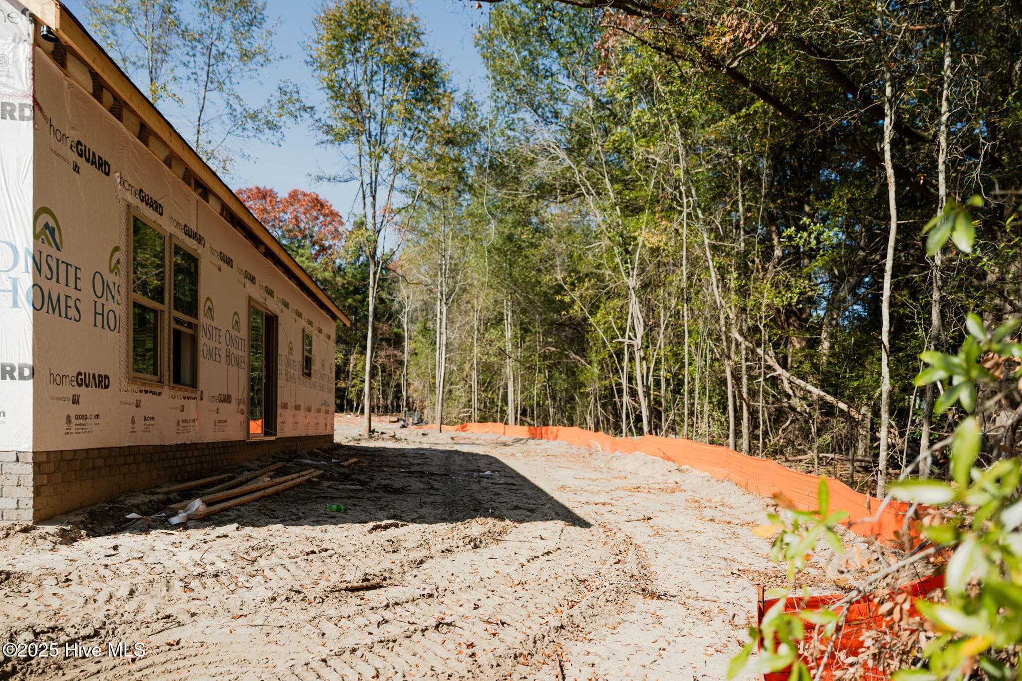 TELLURIDE LOT 06 - "Colston" - 229 Telluride Court, Aberdeen, NC 28315