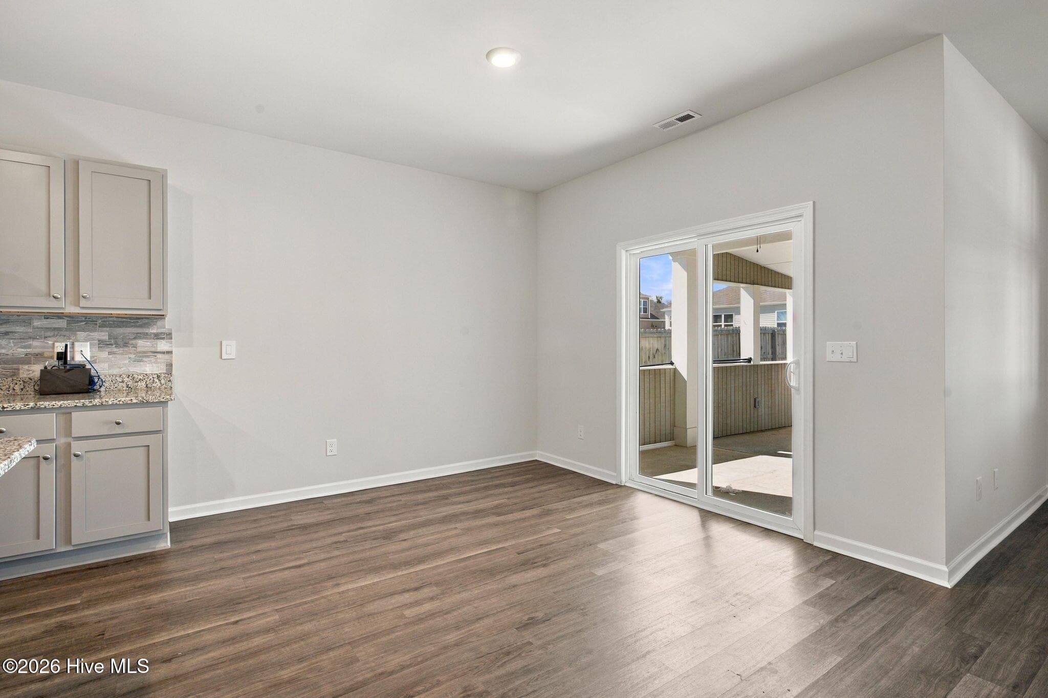 Single Family Residence at 2513 Sandy Banks Lane, Wilmington, NC 28401, photo 14 of 57