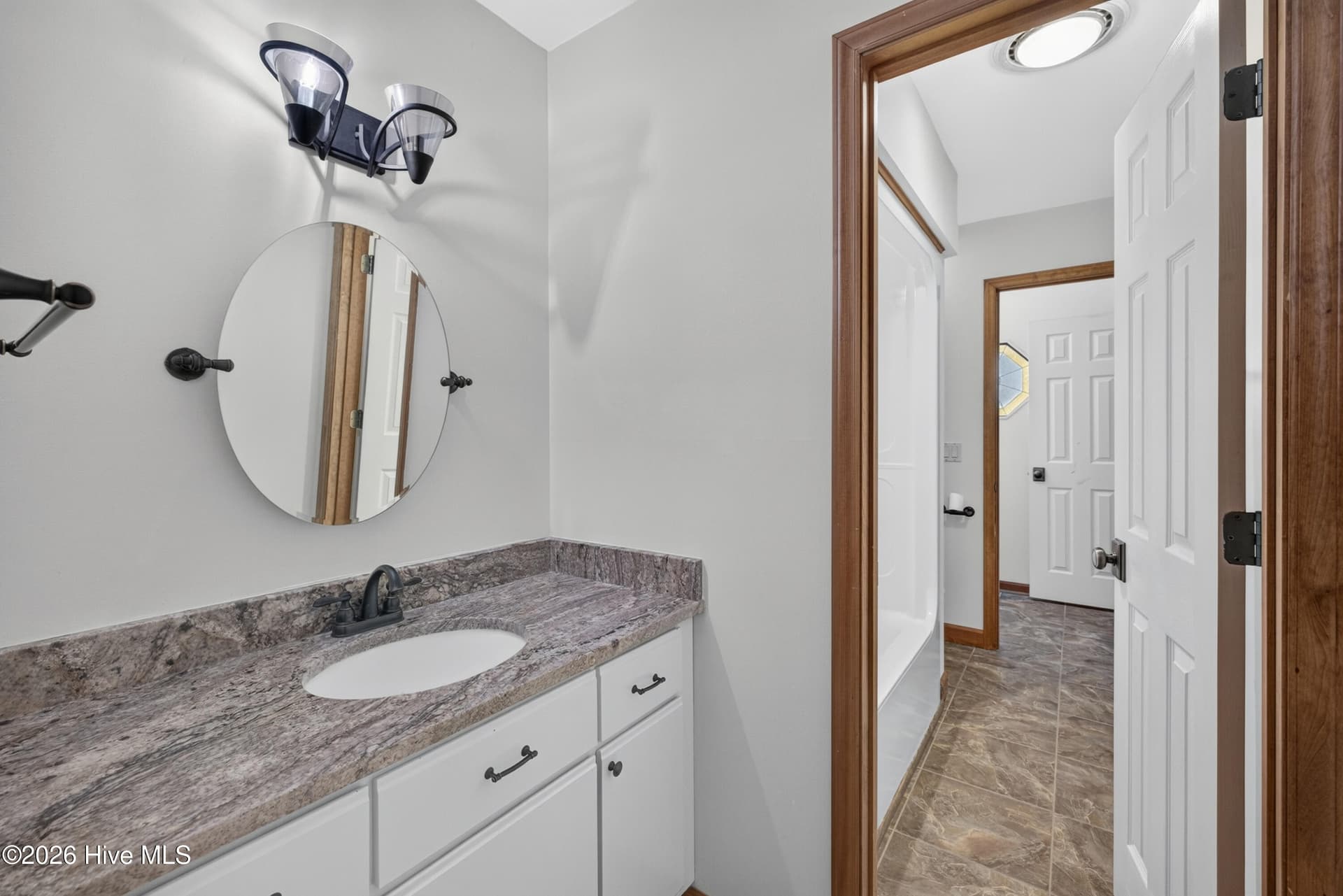 Single Family Residence at 106 Bogey Court, Hampstead, NC 28443, photo 35 of 52
