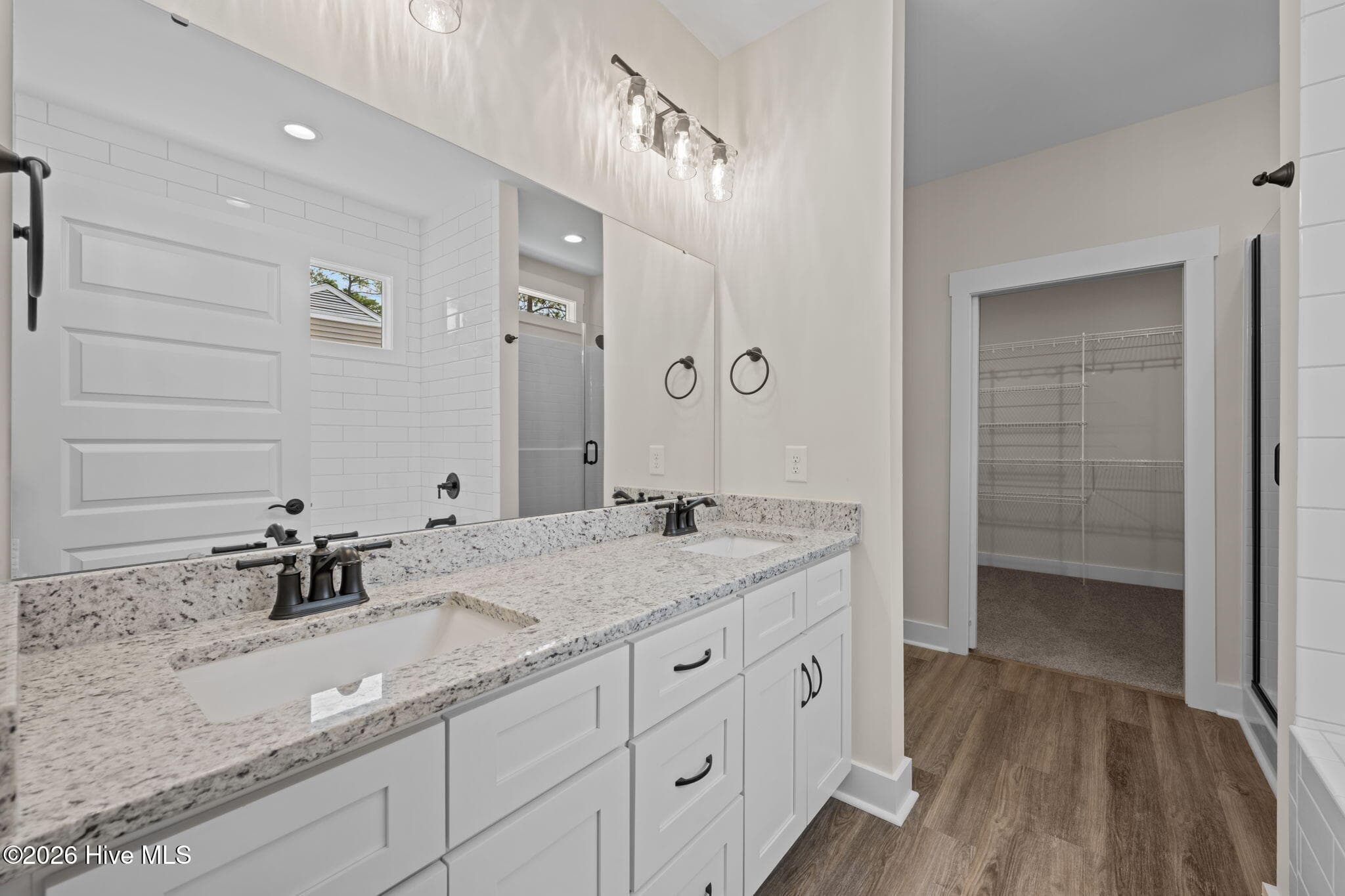 Master Bath. *Photos are of similar construction. - 31 Currituck Court, Oriental, NC 28571