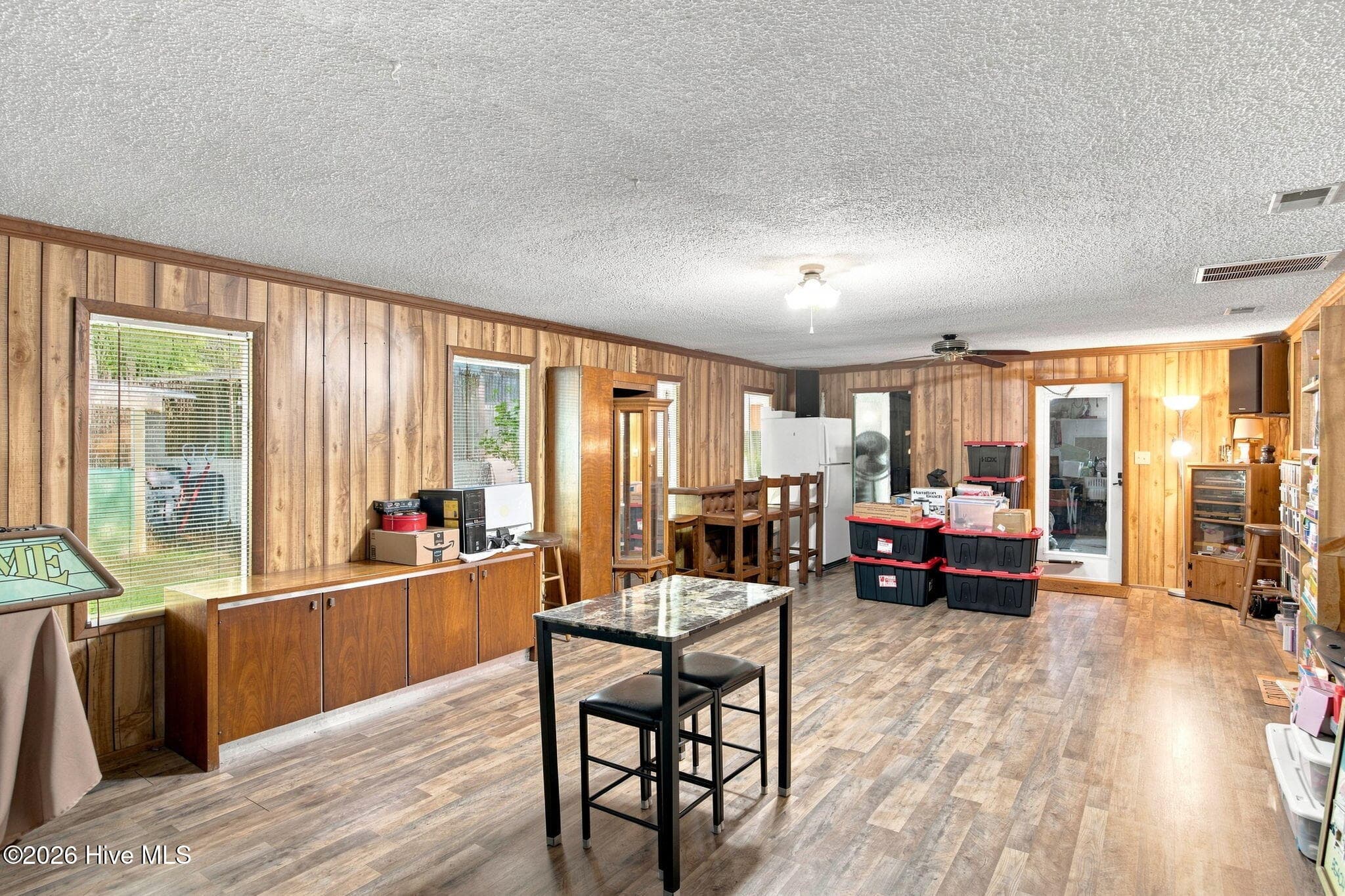Single Family Residence at 502 Fourth Street S, Carolina Beach, NC 28428, photo 16 of 27