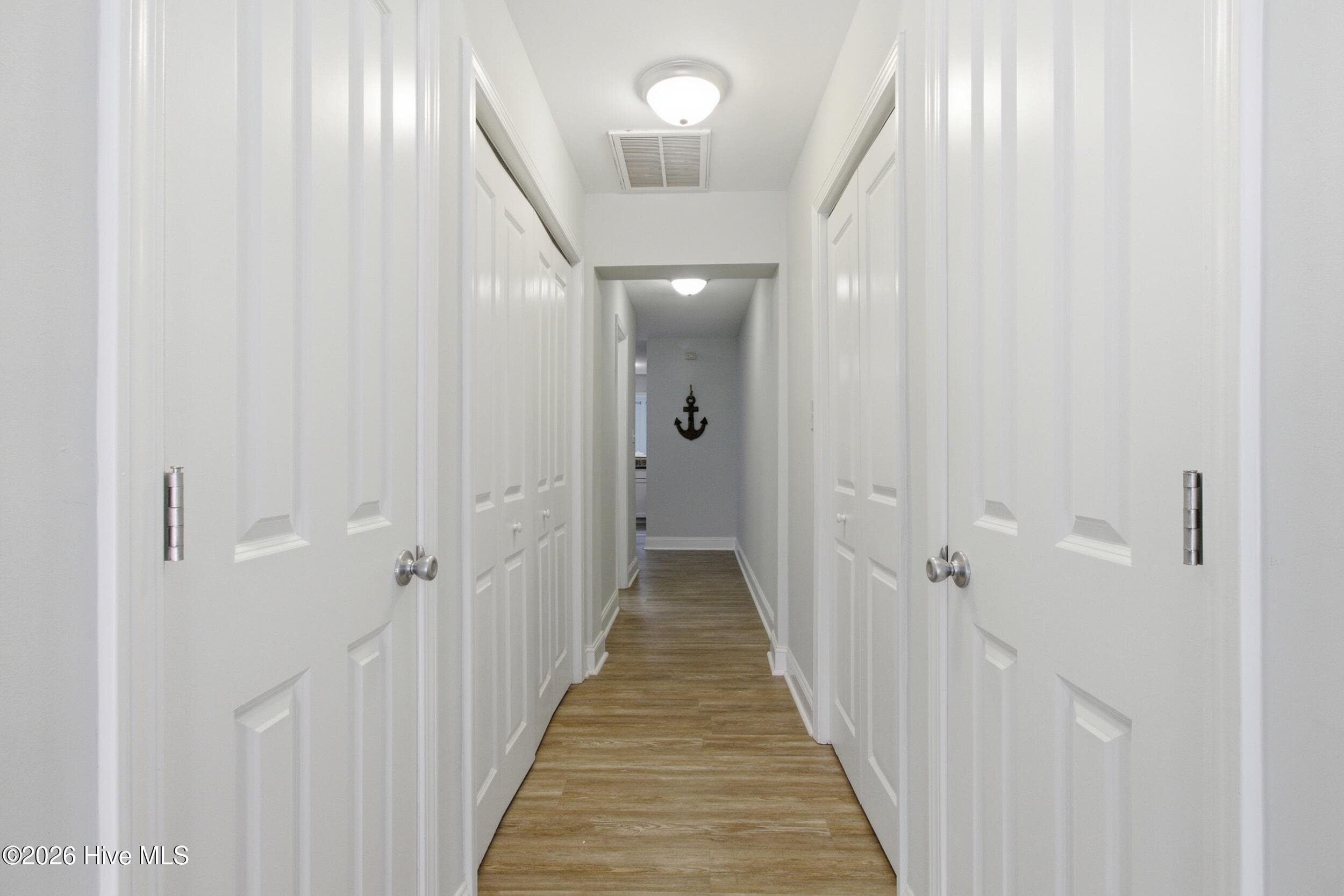 Hallway Living Room - Great Room - 23 Harbour Walk, New Bern, NC 28562