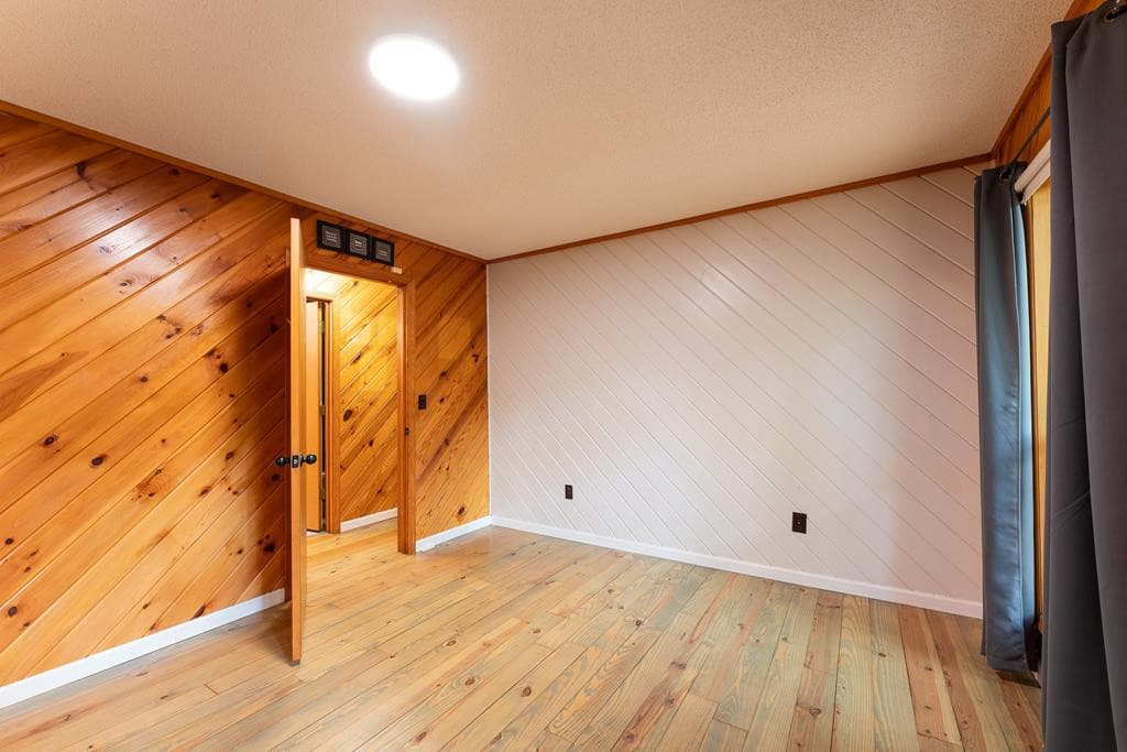 Single Family Residence at 144 Wolf Ridge Lane, Murphy, NC 28906, photo 14 of 31
