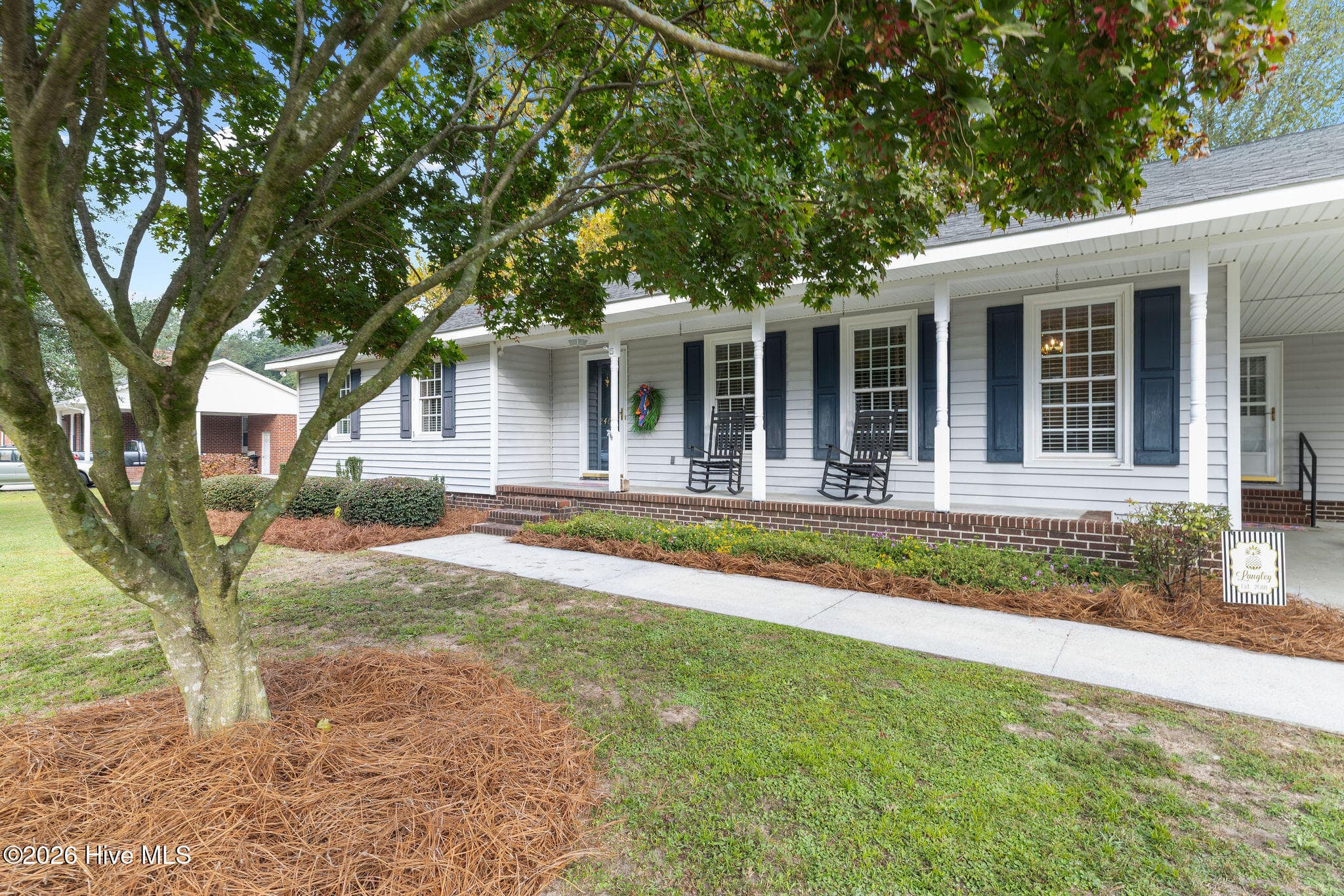Single Family Residence at 2464 English Squire Drive, Kinston, NC 28504, photo 3 of 24