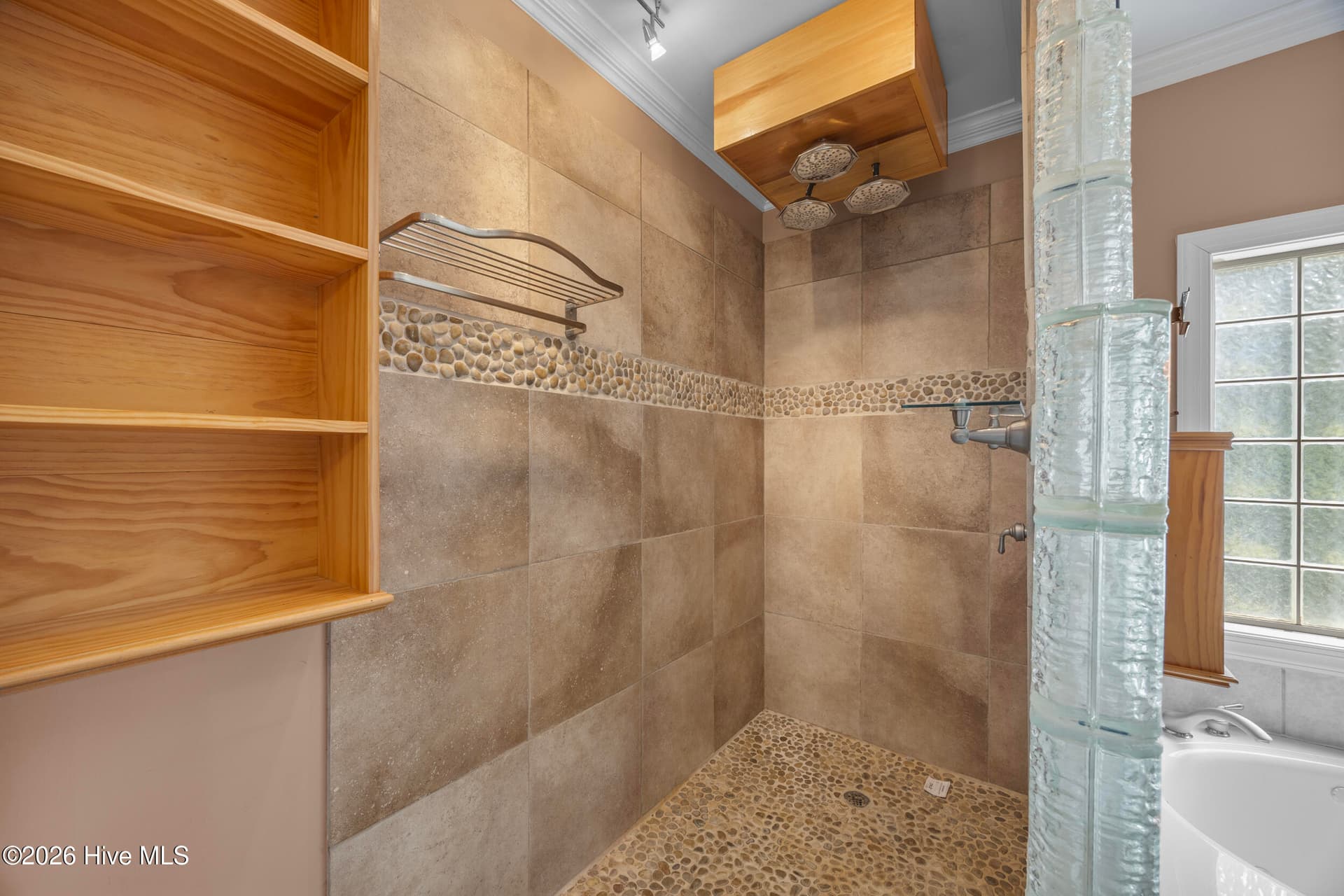 Single Family Residence at 638 Ravenswood Road, Hampstead, NC 28443, photo 67 of 100
