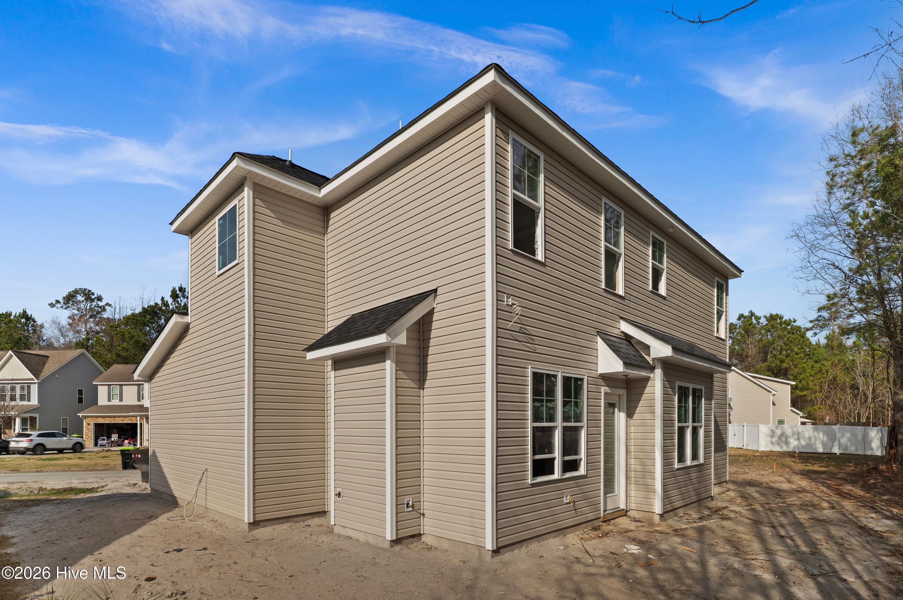 Single Family Residence at 400 Stone Hawk Lane, New Bern, NC 28560, photo 21 of 110