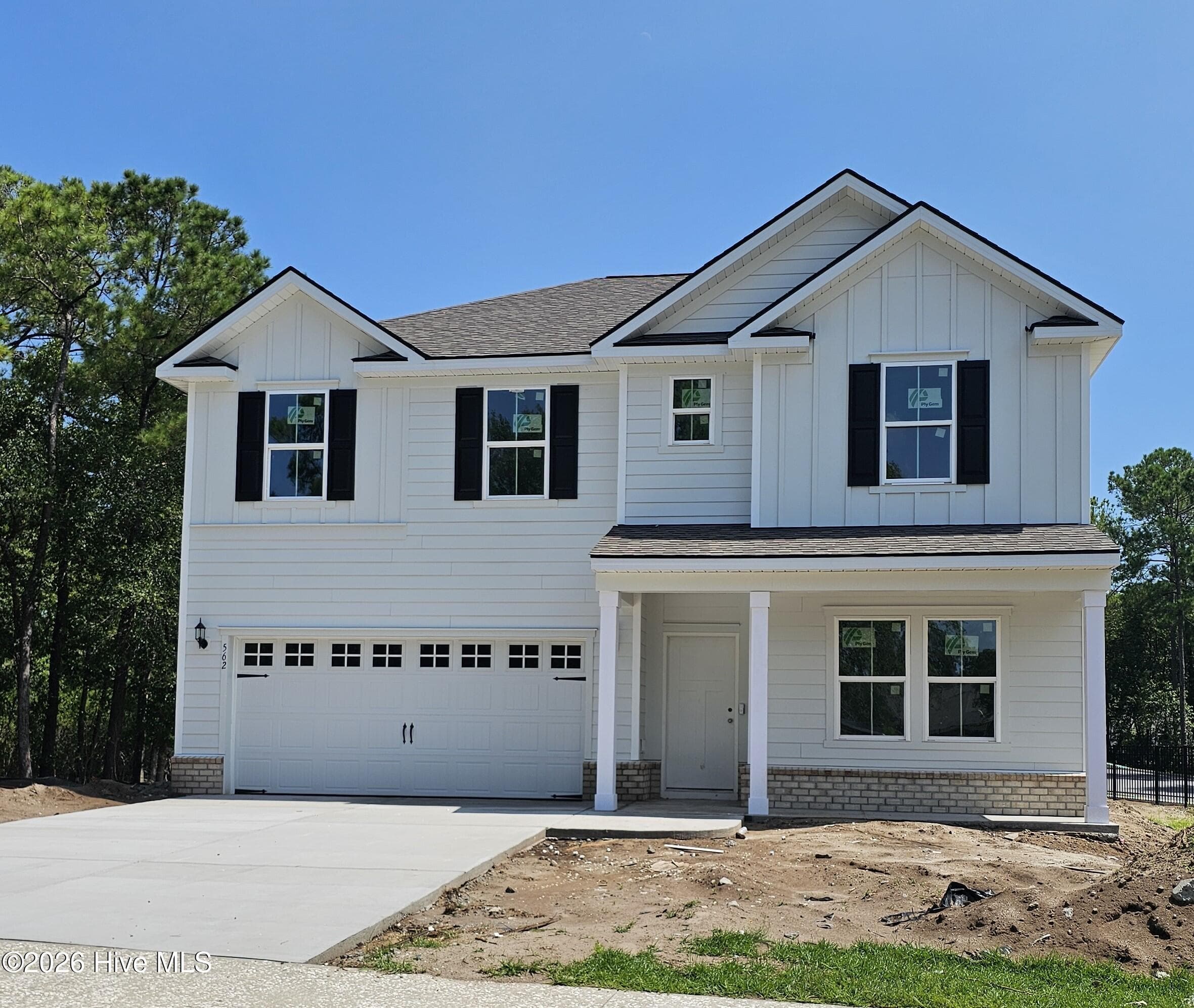 Single Family Residence at 562 Glitter Bay Loop, Shallotte, NC 28470, photo 3 of 65