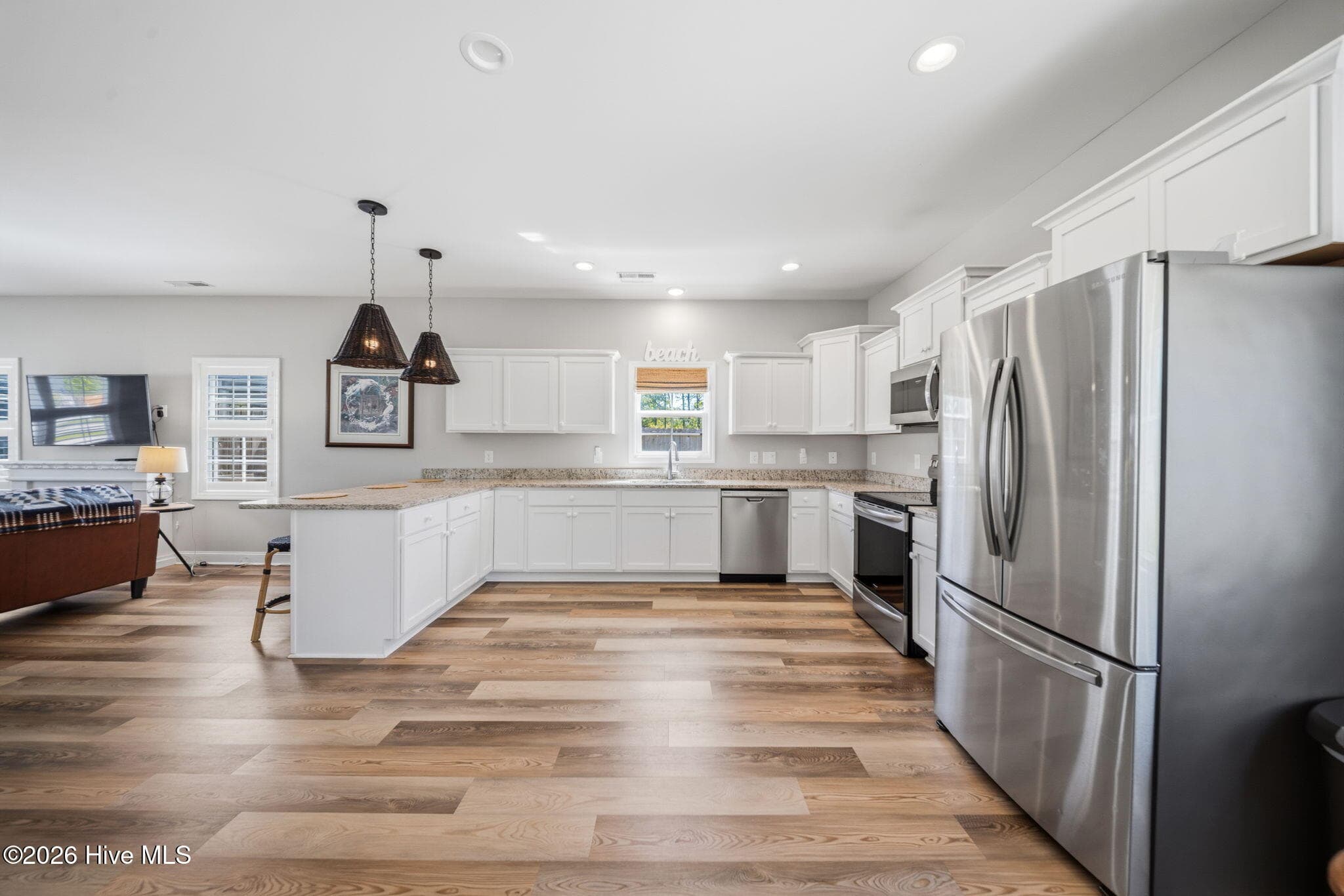 Single Family Residence at 527 Everett Glades, Sneads Ferry, NC 28460, photo 18 of 57