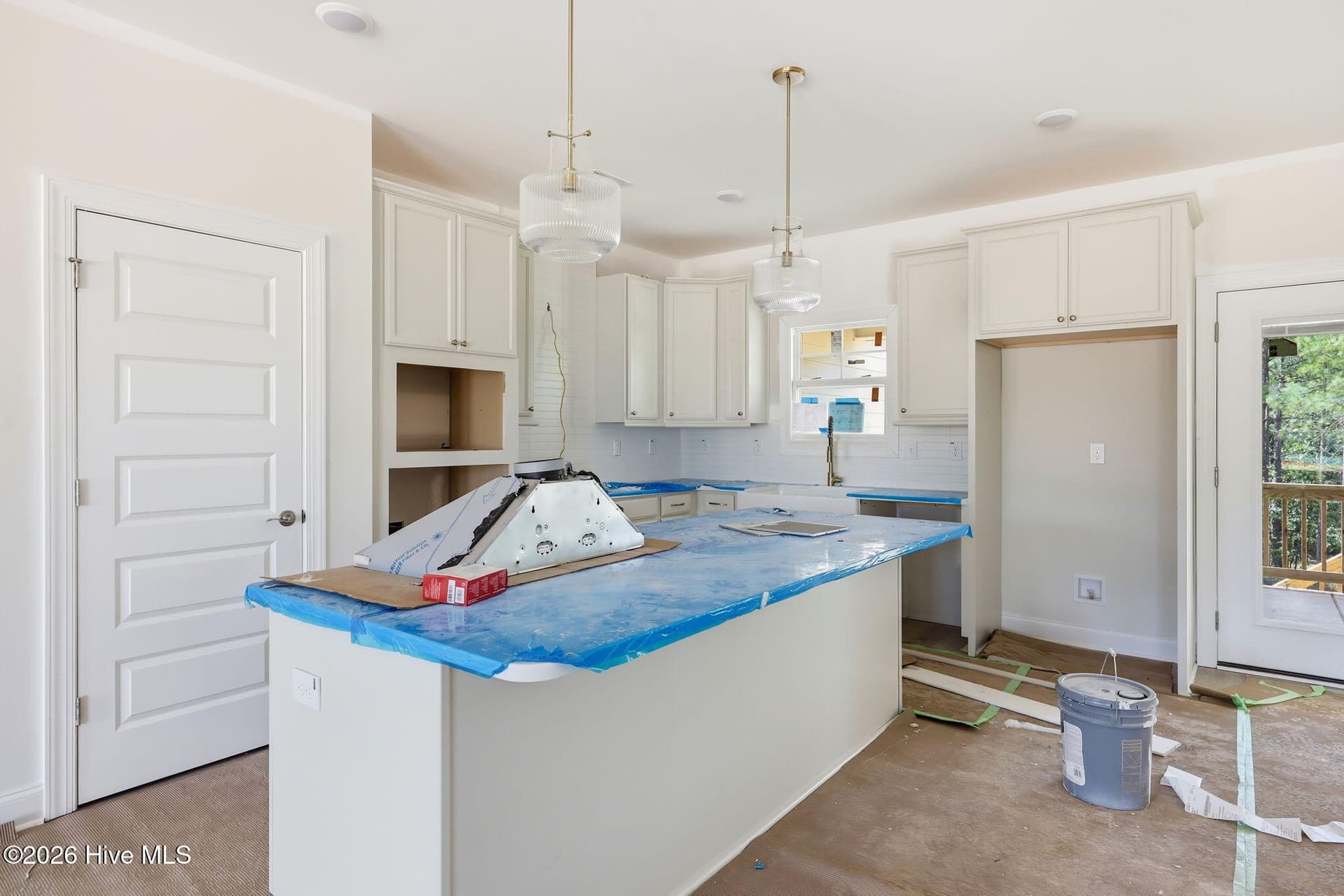 Superior Homes of the Sandhills 'McKenzie' Floor Plan - 158 Vista Ridge Avenue, Sanford, NC 27332