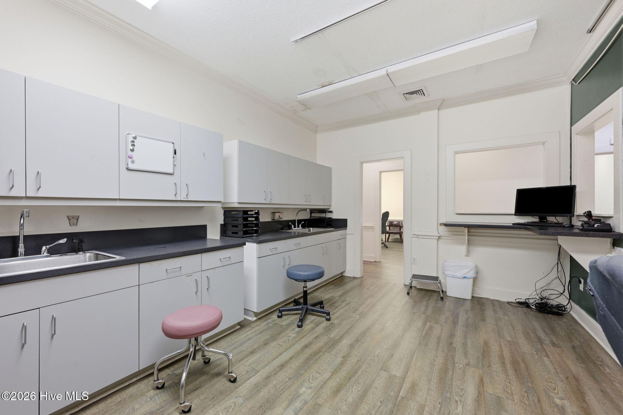 Commercial Sale at 612 Mccarthy Boulevard B, New Bern, NC 28562, photo 42 of 60