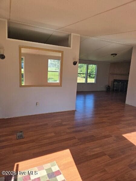 Manufactured Home at 1167 Shawnee Lane, Stapleton, GA 30823, photo 2 of 14