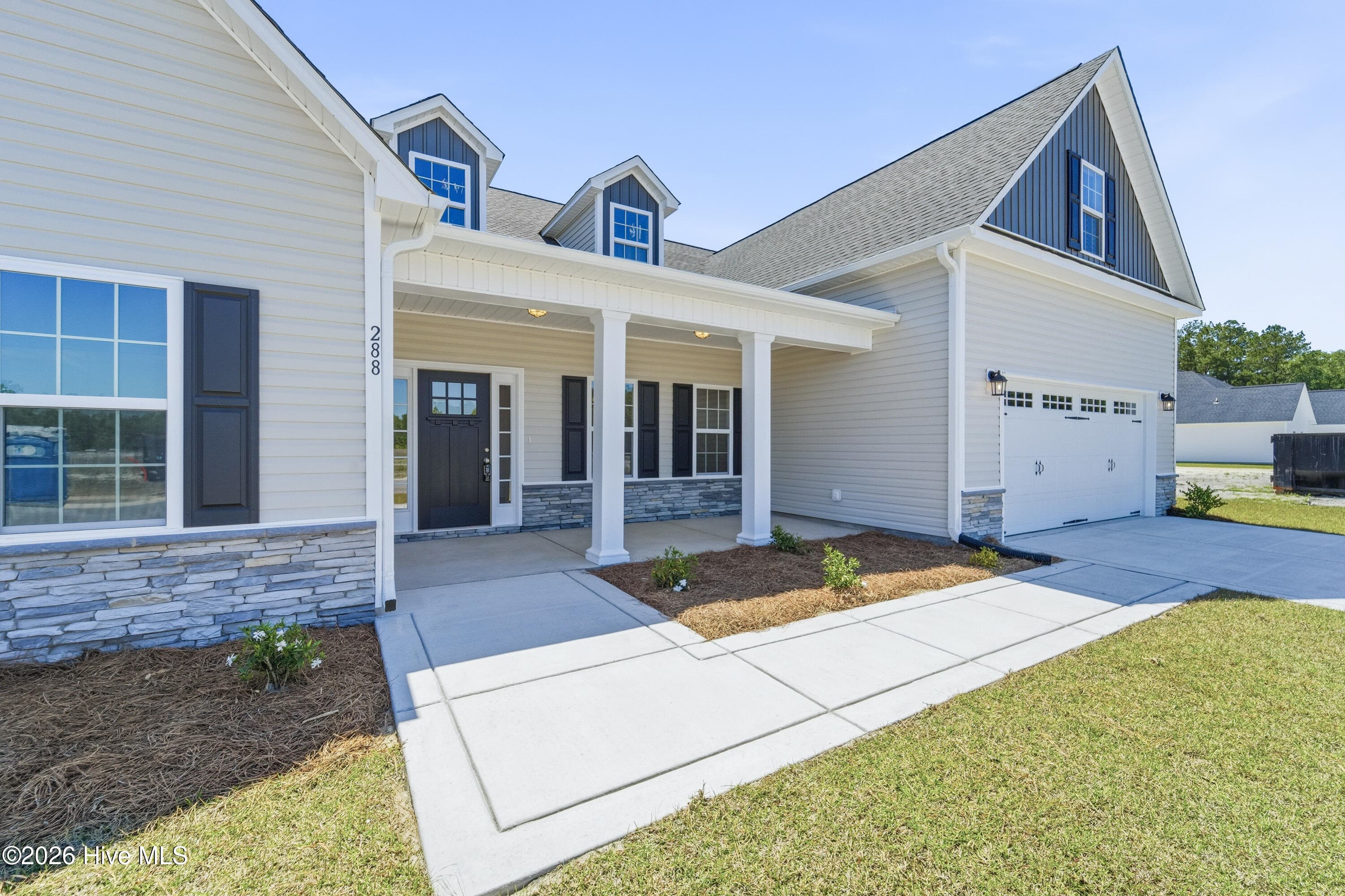 Single Family Residence at 288 Water Wagon Trail, Jacksonville, NC 28546, photo 6 of 66