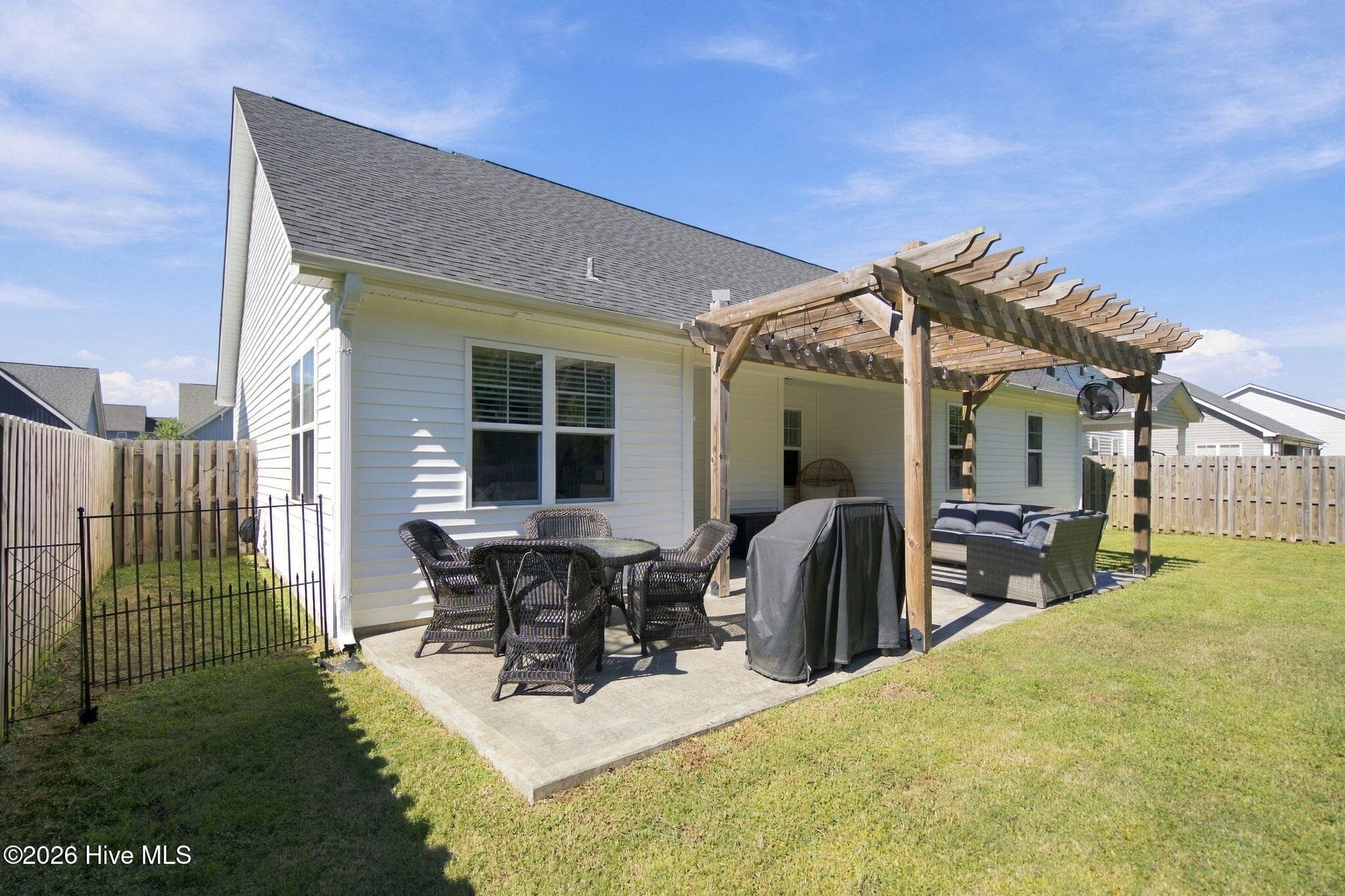 Single Family Residence at 2024 Blue Bonnet Circle, Castle Hayne, NC 28429, photo 31 of 42
