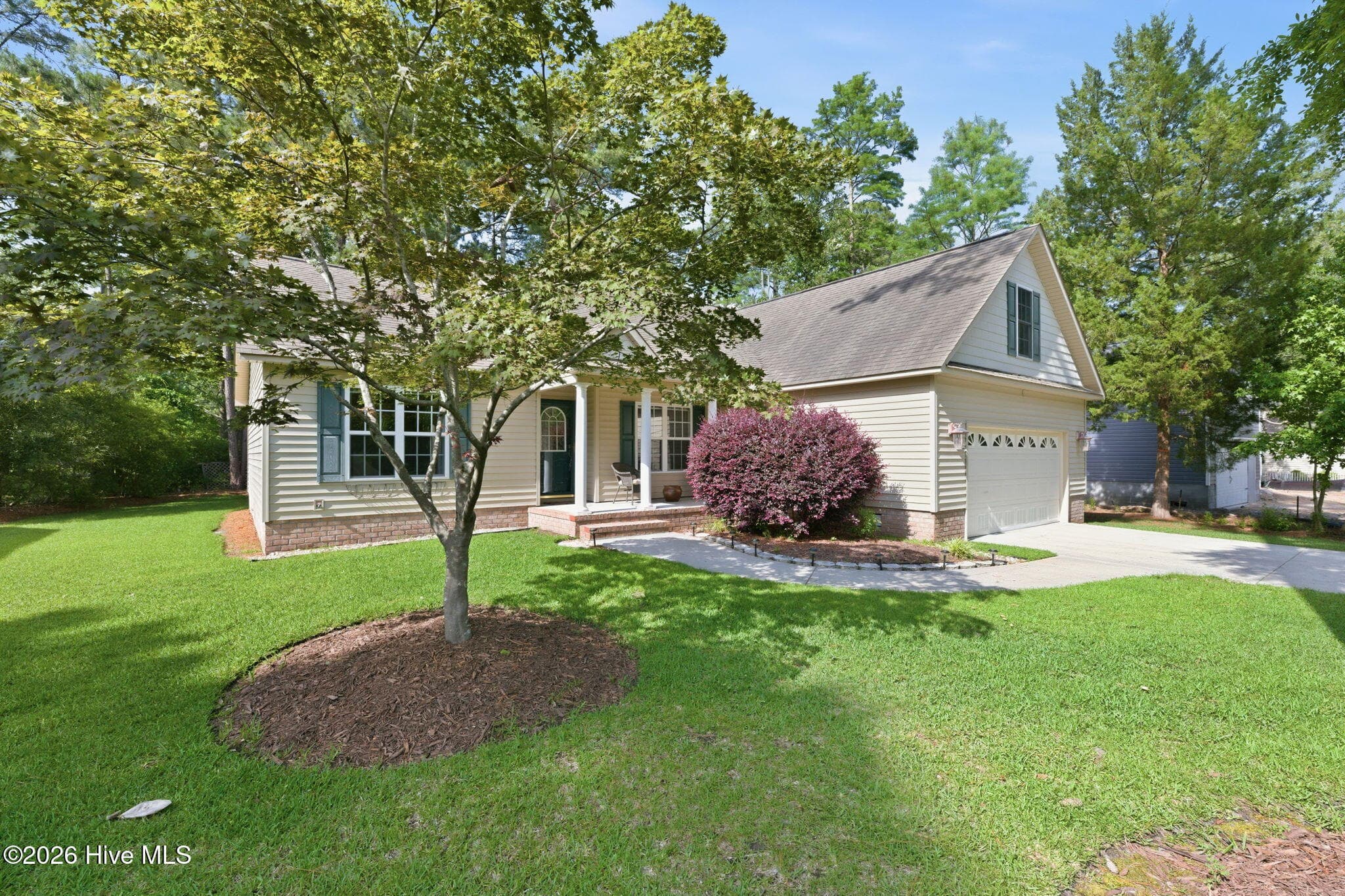 Single Family Residence at 1007 Barkentine Drive, New Bern, NC 28560, photo 33 of 60