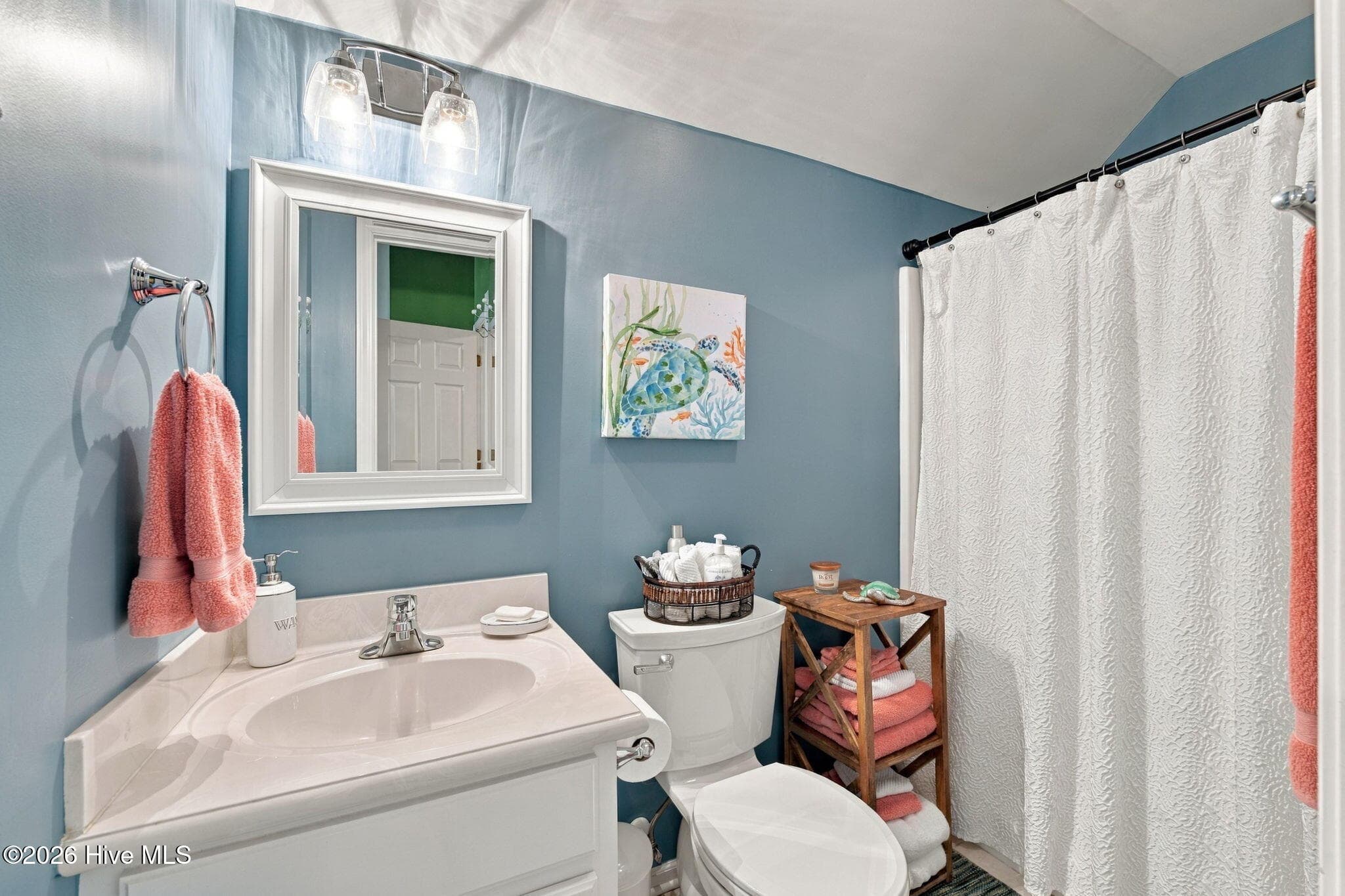 FROG FUll BATH - 100 Fern Court, New Bern, NC 28562