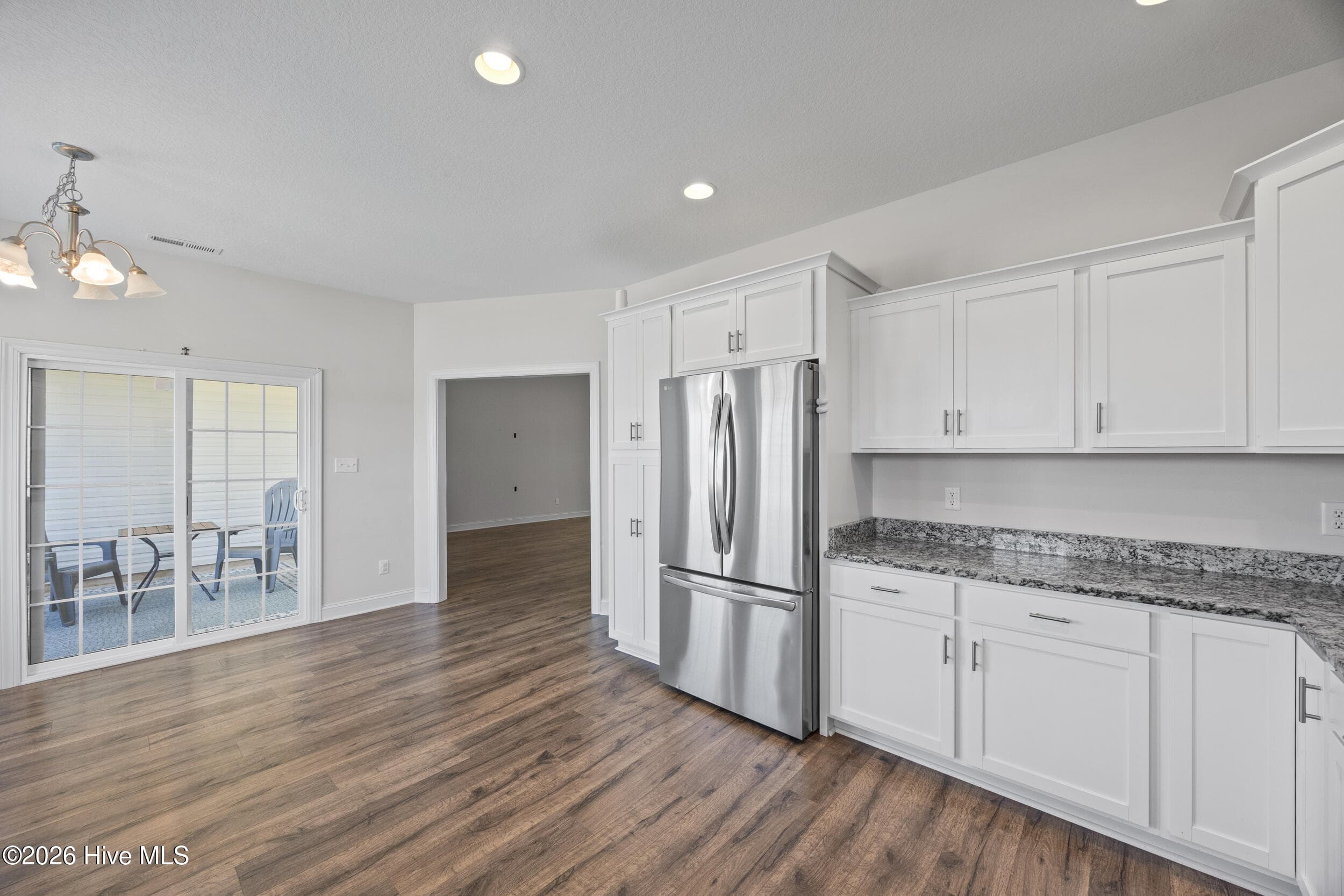 Single Family Residence at 376 Water Wagon Trail, Jacksonville, NC 28546, photo 28 of 38