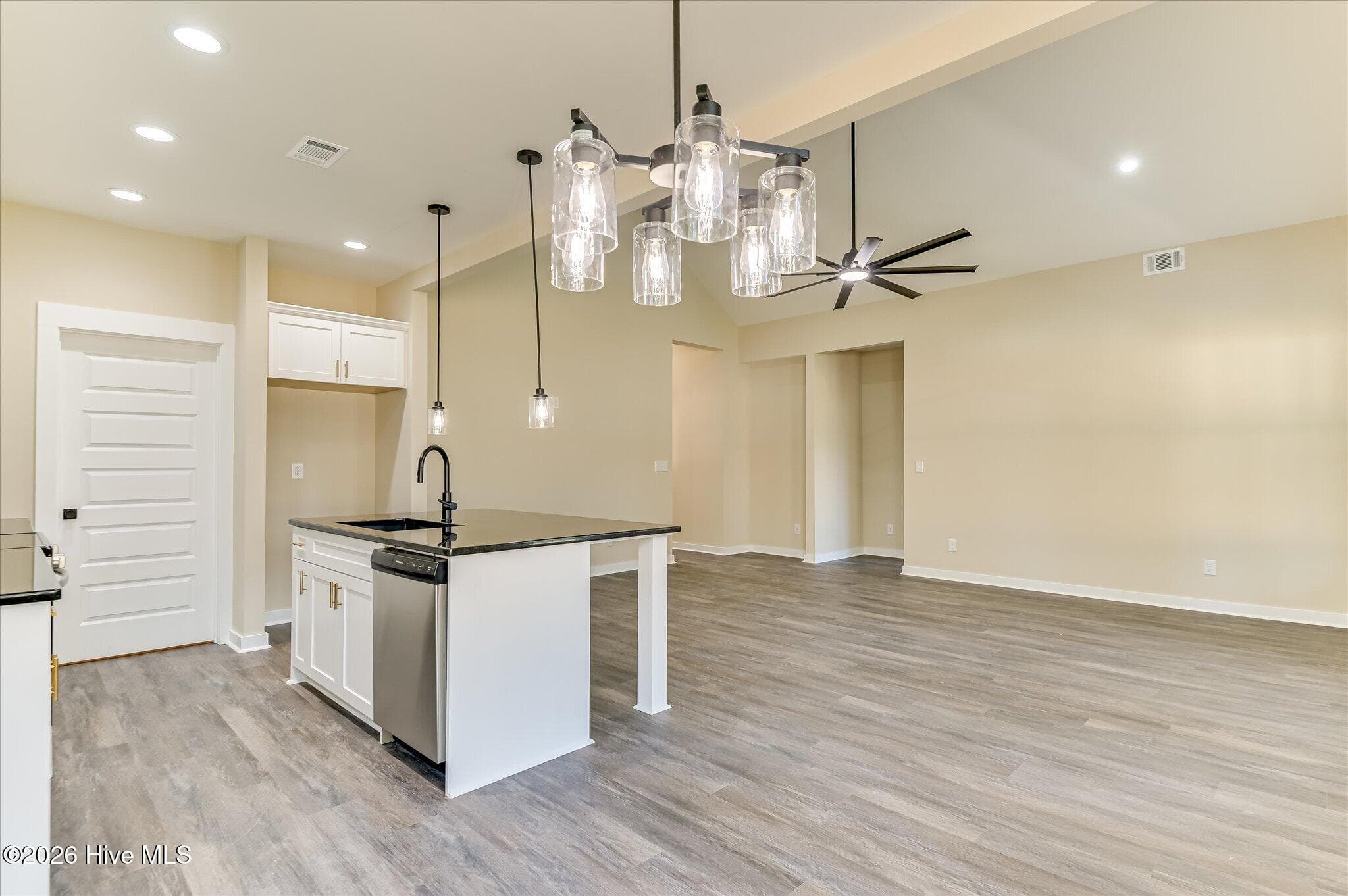 Single Family Residence at 3215 Sycamore Drive, Augusta, GA 30909, photo 17 of 42