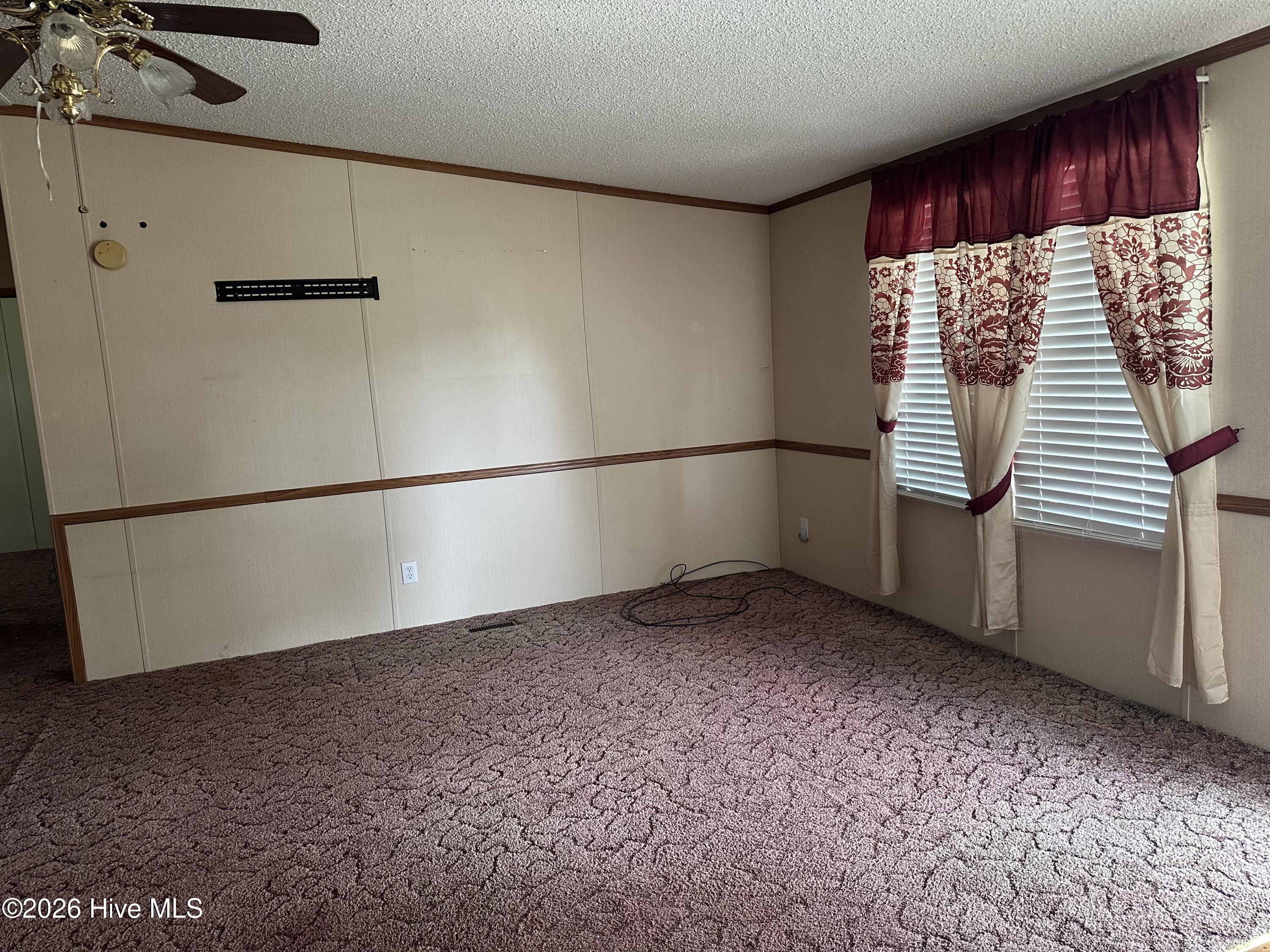 Manufactured Home at 80 Lancaster Farm Road, Whitakers, NC 27891, photo 7 of 12