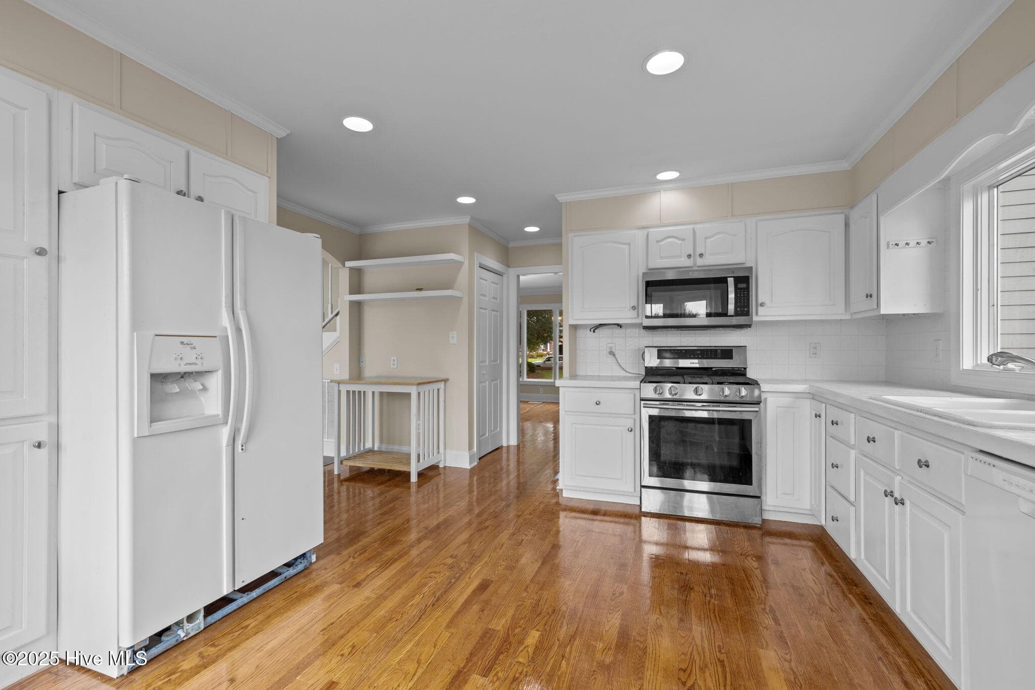 Single Family Residence at 107 Magens Way, Cedar Point, NC 28584, photo 30 of 73
