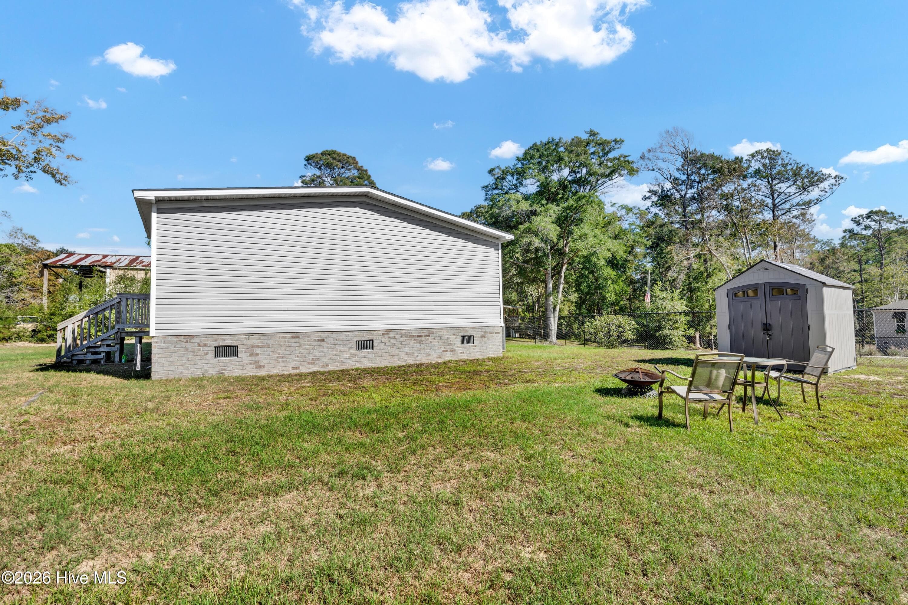Manufactured Home at 4551 Salem Lane SW, Shallotte, NC 28470, photo 23 of 41