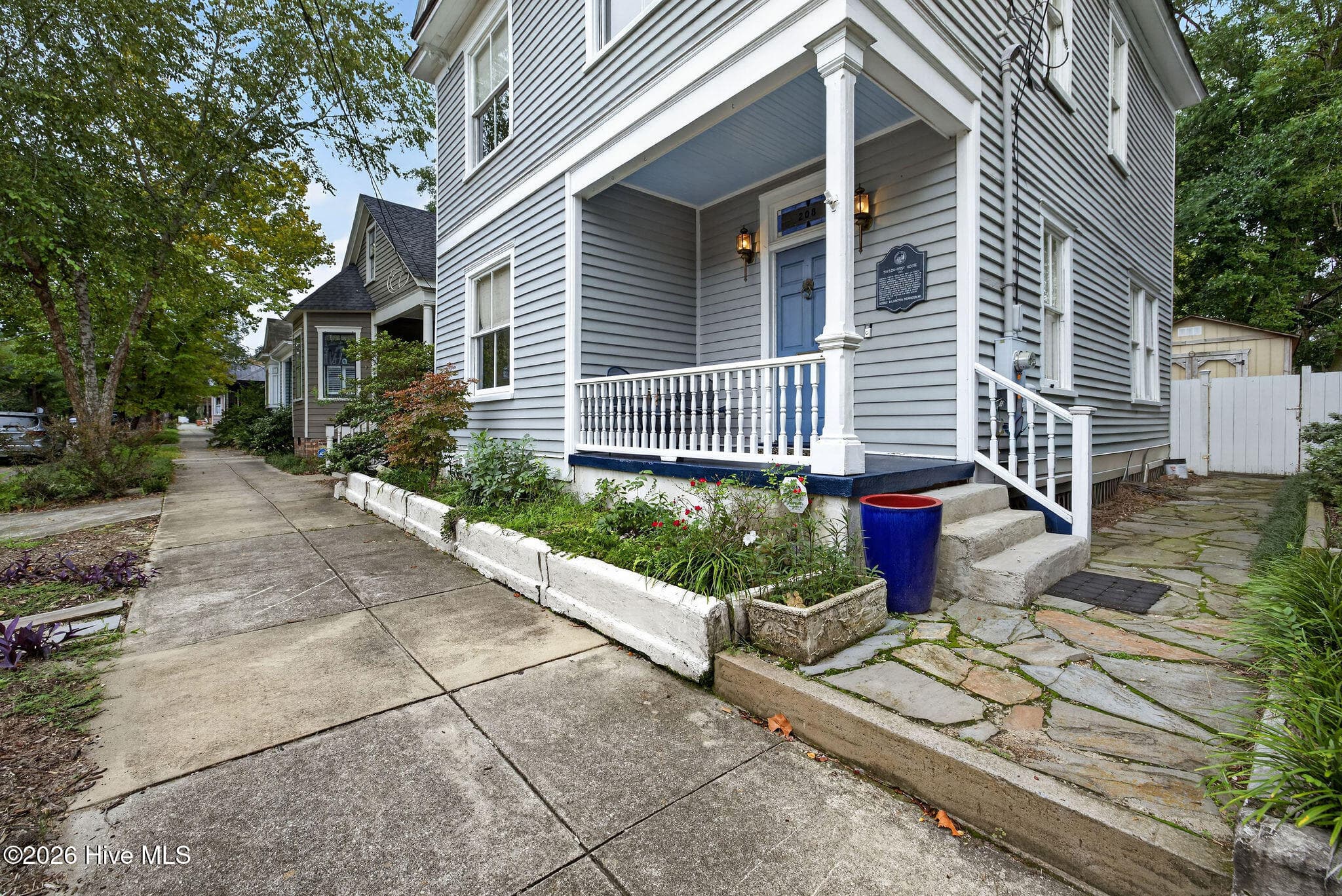 208 Church Street, Wilmington, NC 28401