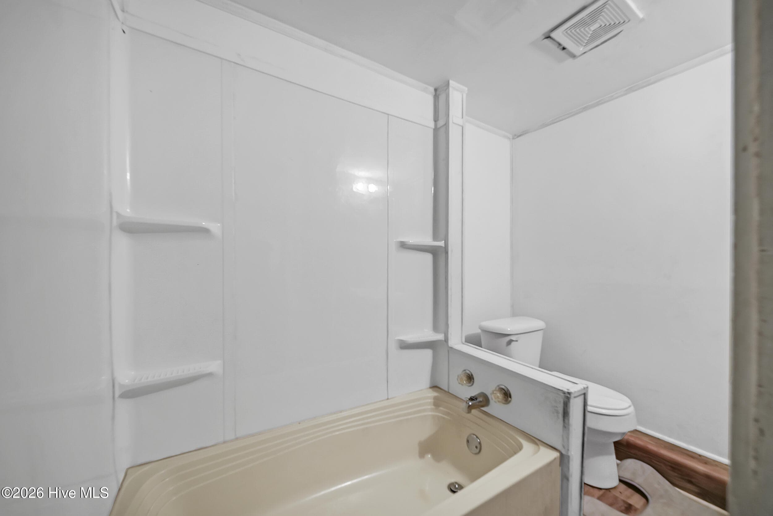 Single Family Residence at 207 Bell Street, Elizabeth City, NC 27909, photo 17 of 31