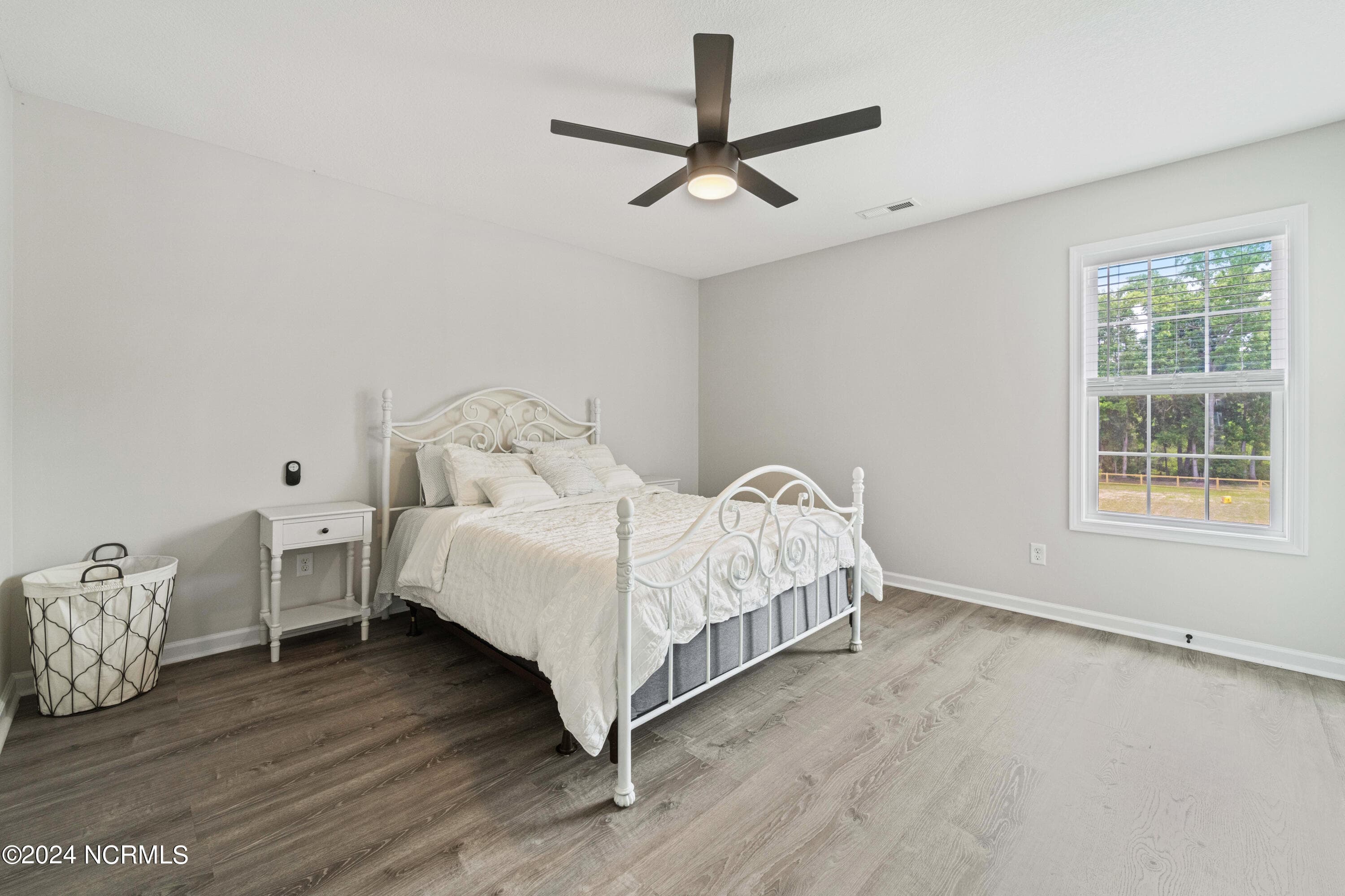Single Family Residence at 135 Prelude Drive, Richlands, NC 28574, photo 17 of 27