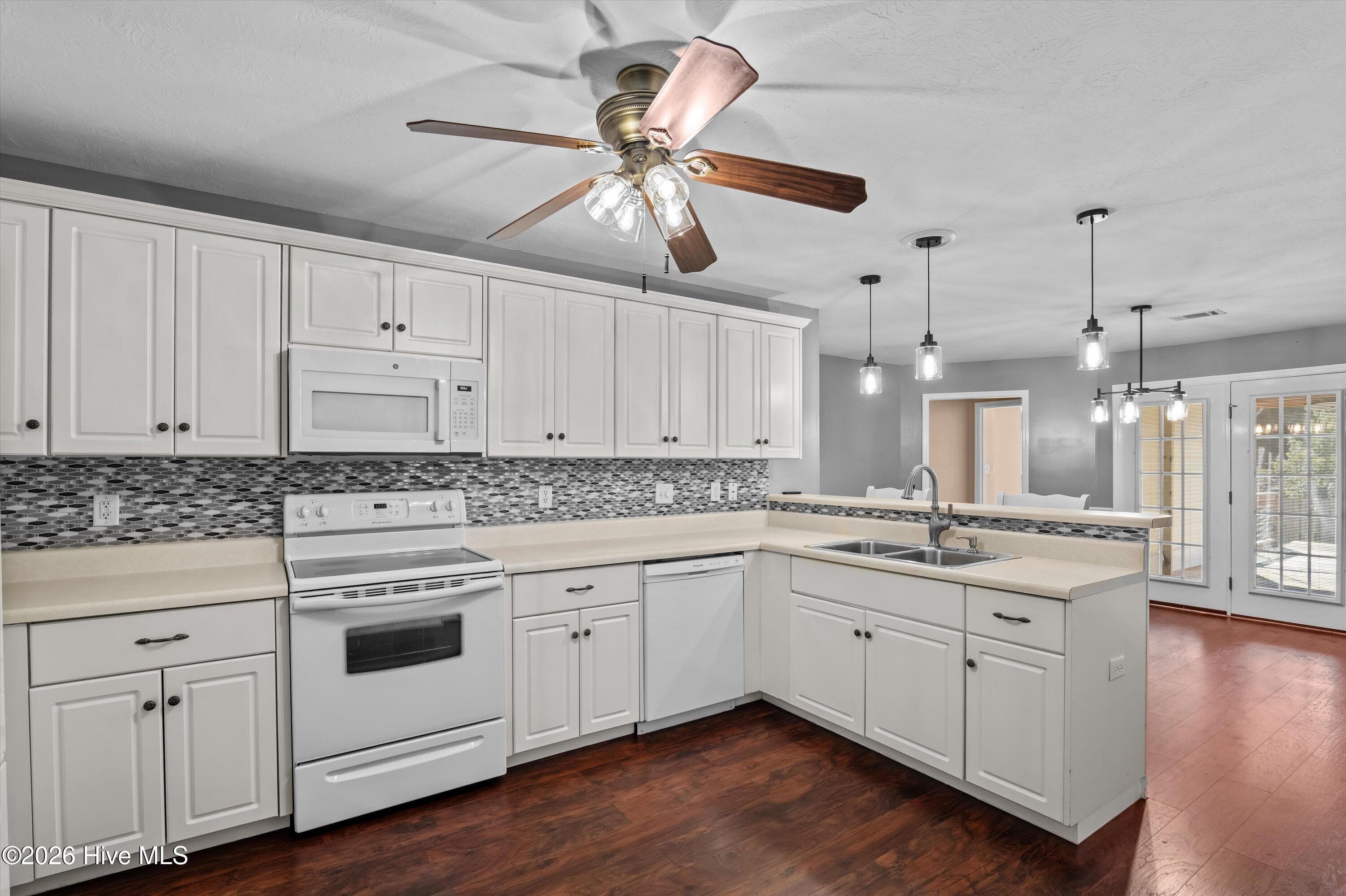 Single Family Residence at 2020 Magnolia Parkway, Grovetown, GA 30813, photo 19 of 52