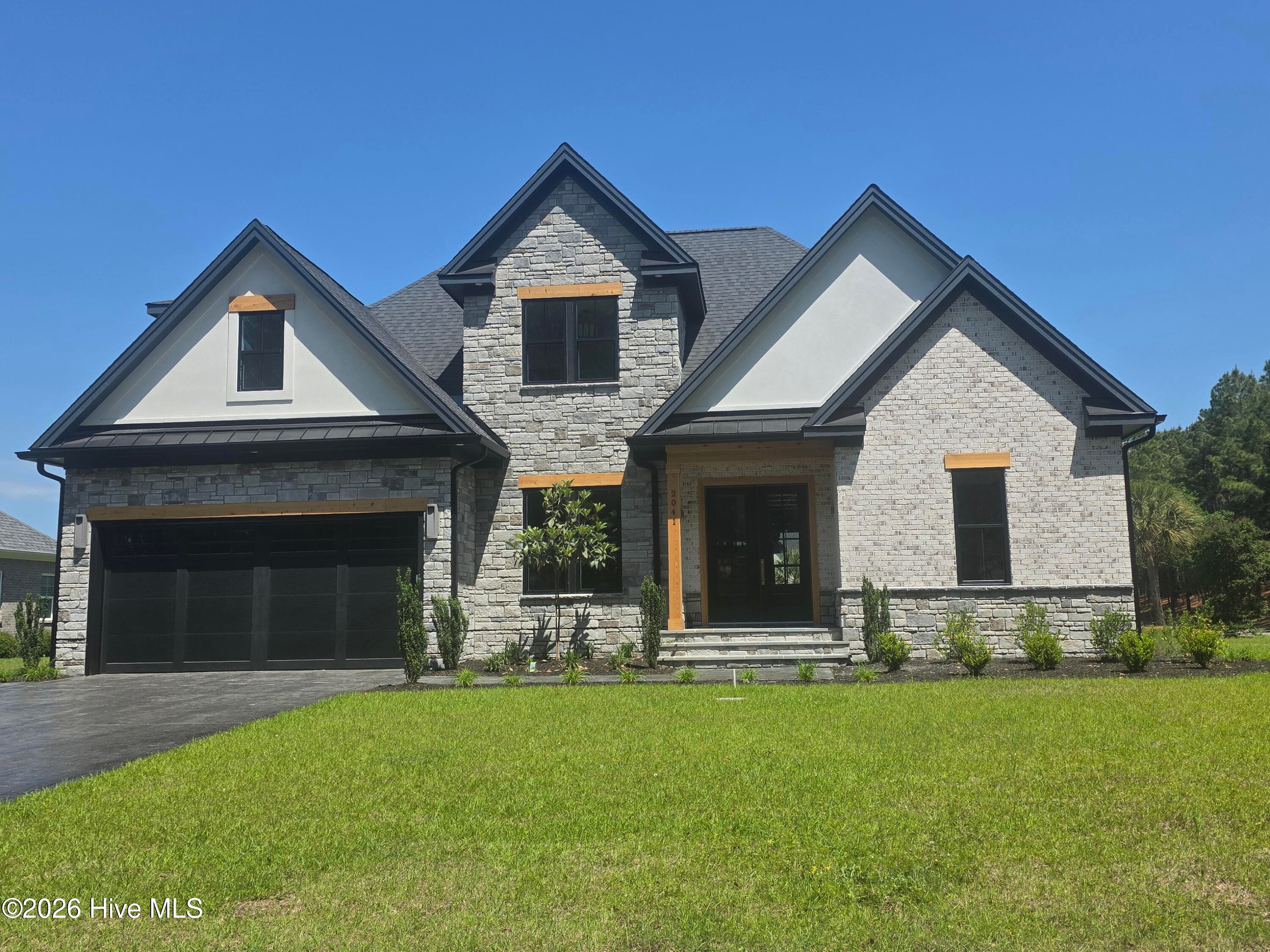 Single Family Residence at 2041 Wind Lake Way, Leland, NC 28451, photo 2 of 47