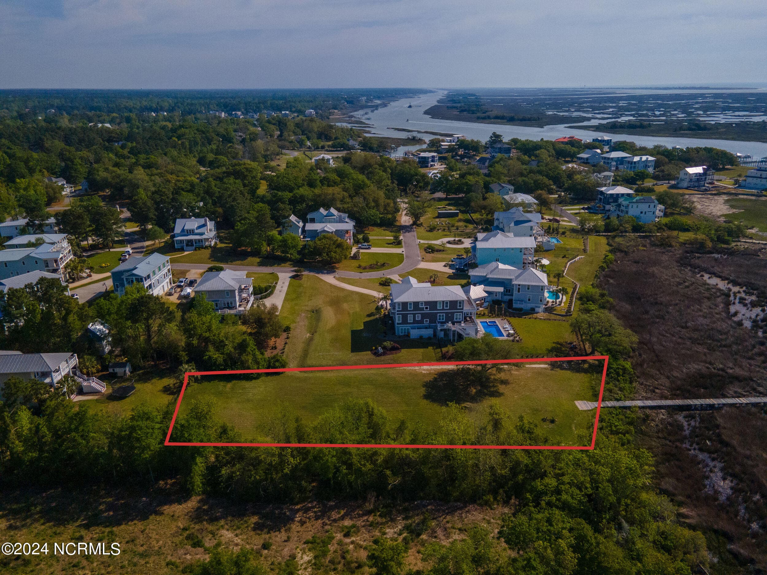 Residential Lot at 125 2 Dogwood Lane, Hampstead, NC 28443, photo 5 of 26