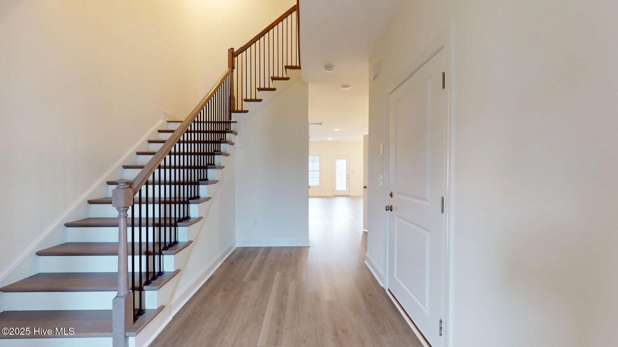 Townhouse at 2001 Newbury Way D, Greenville, NC 27834, photo 9 of 109