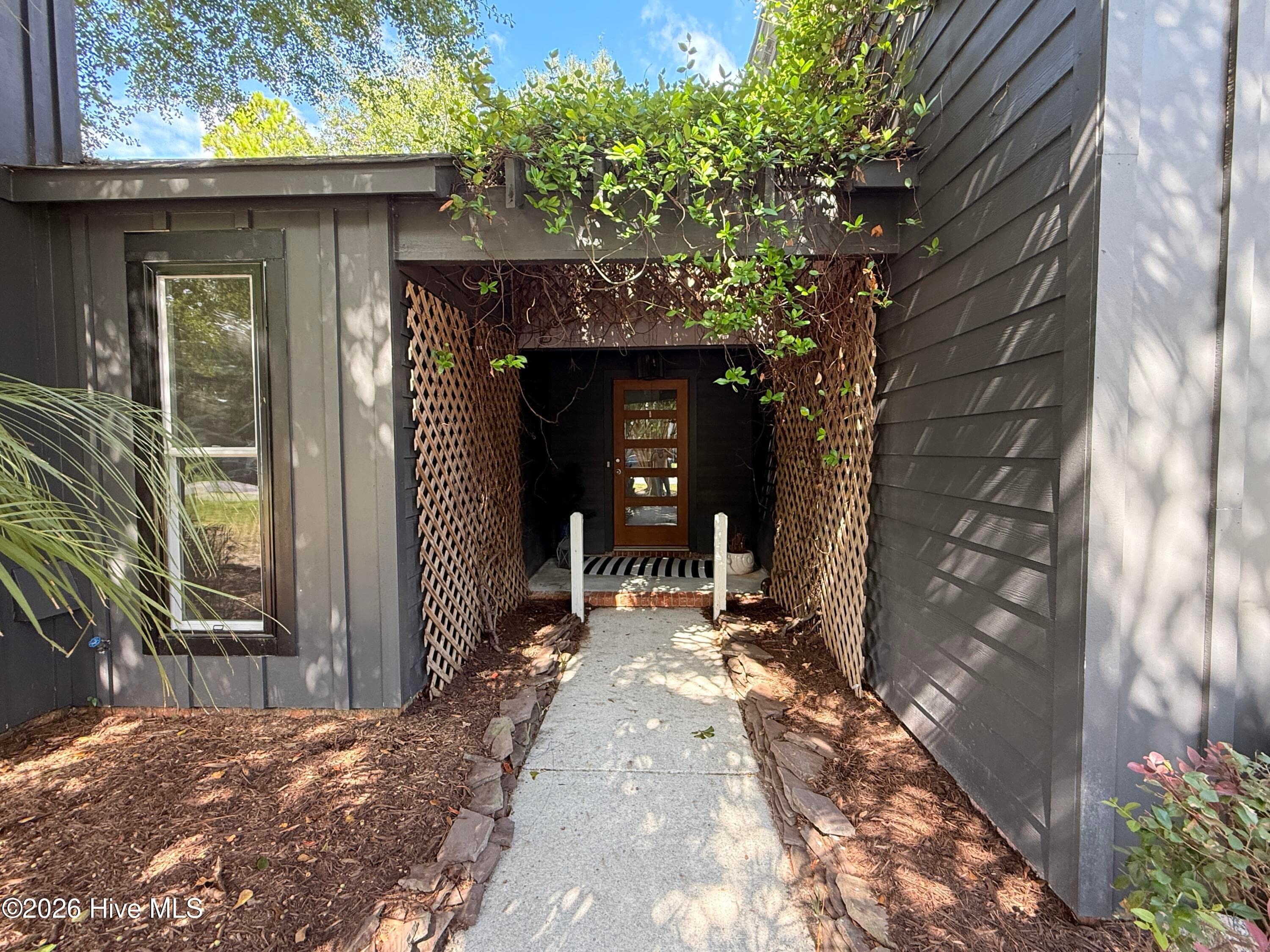 Covered front porch! - 1001 Hunting Ridge Road, Wilmington, NC 28412