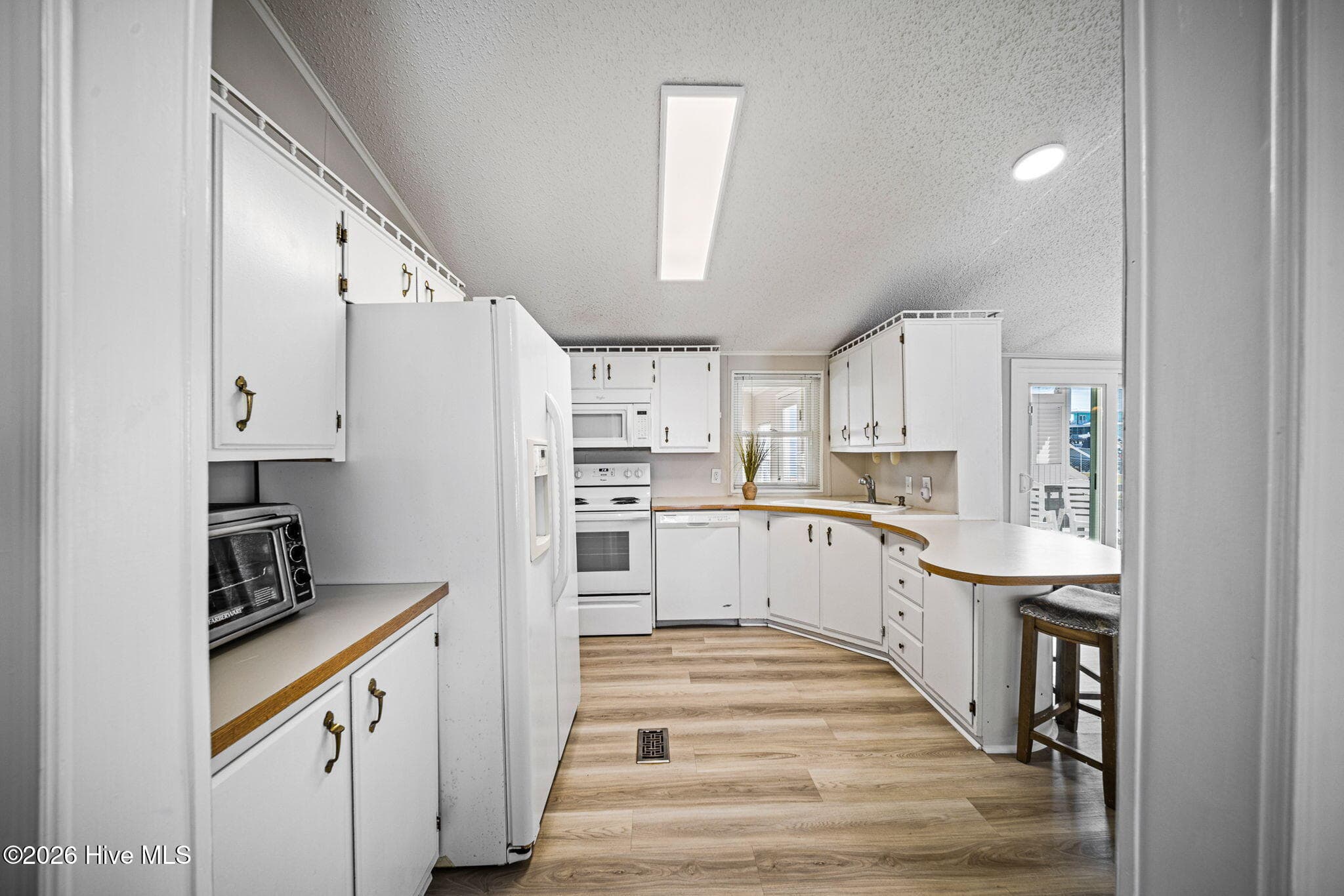 Manufactured Home at 9105 W 9th Street, Surf City, NC 28445, photo 27 of 73