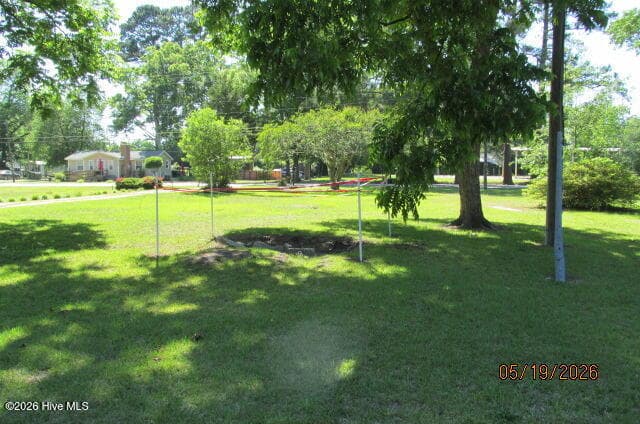 Single Family Residence at 584 N 3rd Street, Saint Pauls, NC 28384, photo 4 of 24