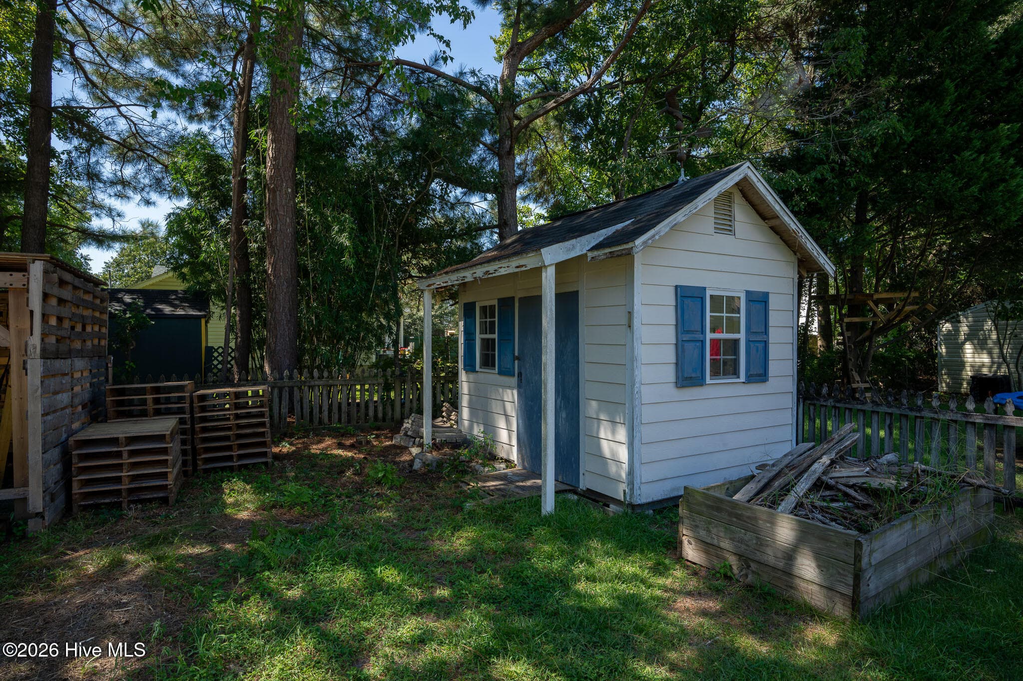 Single Family Residence at 103 Tory Circle, Jacksonville, NC 28546, photo 40 of 41