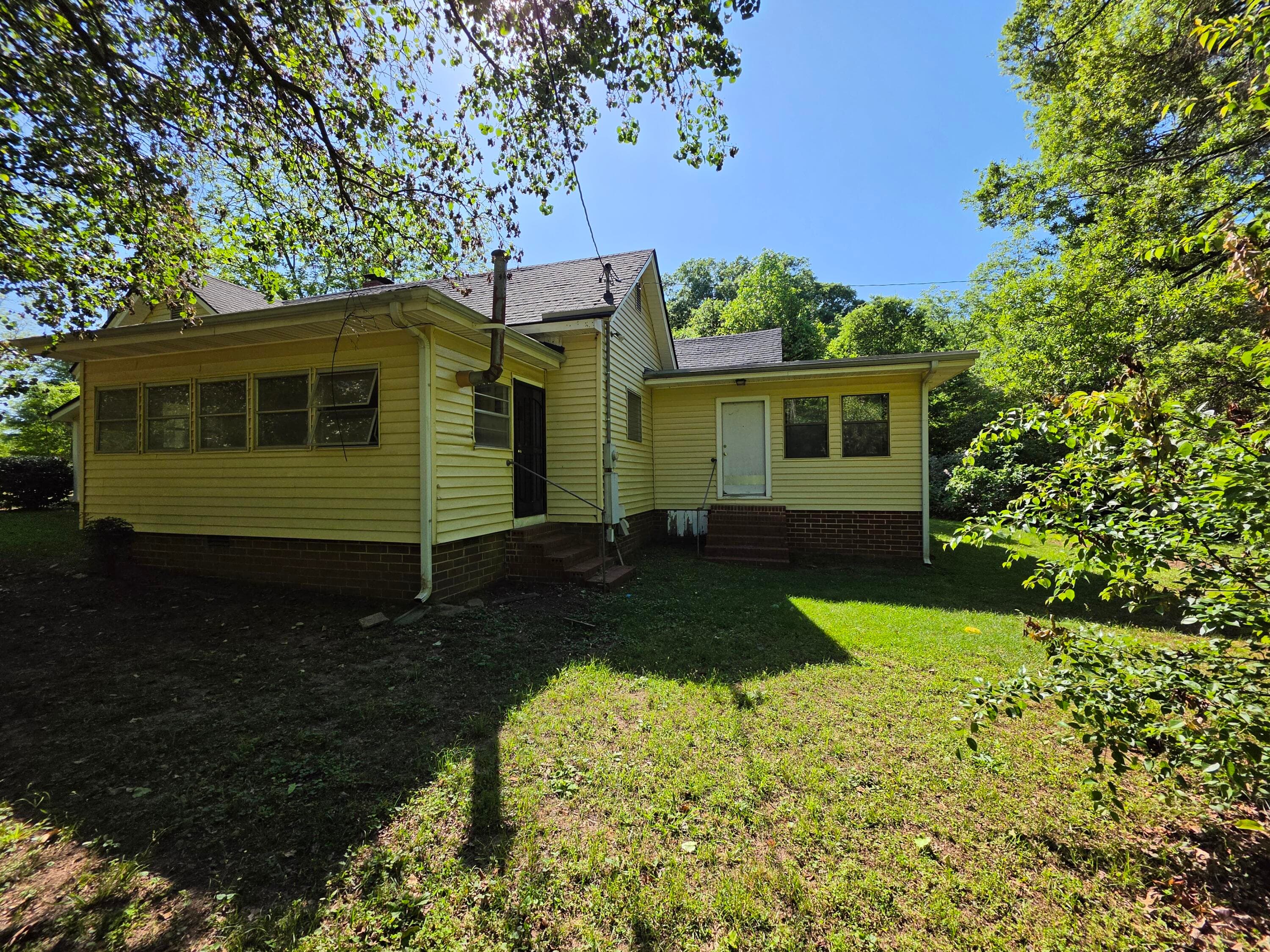 Single Family Residence at 109 Springdale Drive, Washington, GA 30673, photo 5 of 35