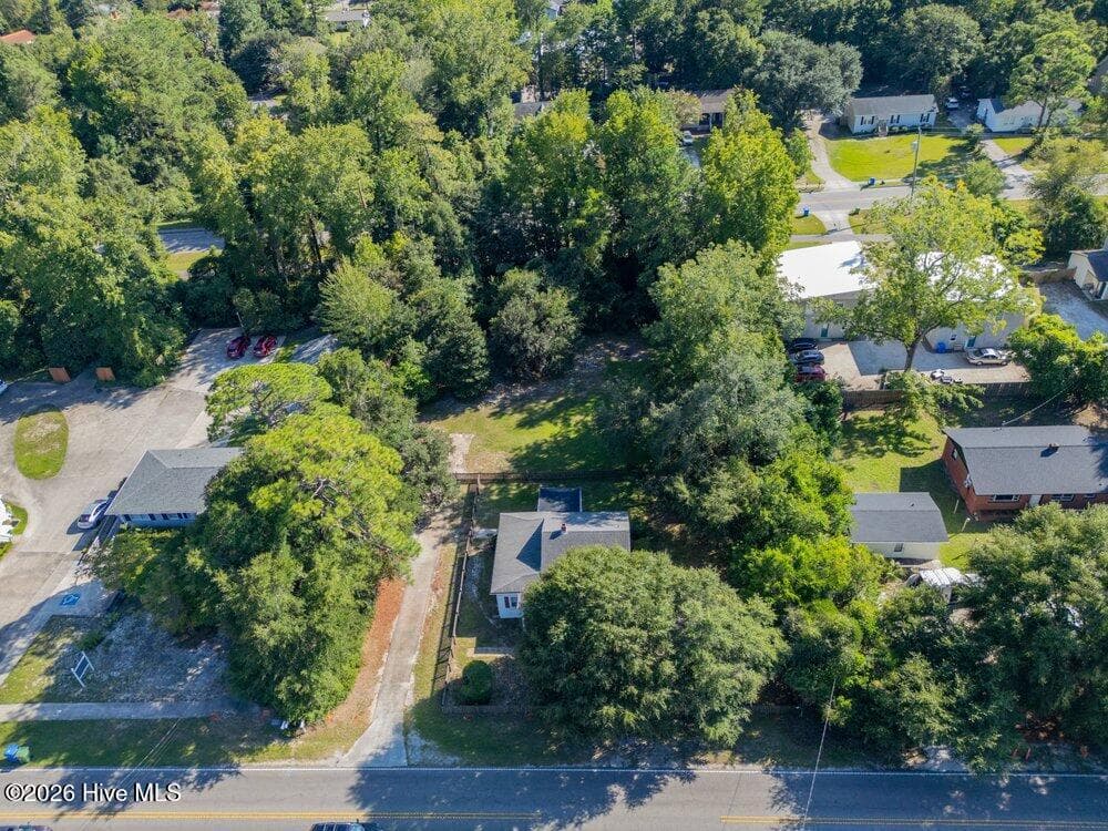 Single Family Residence at 5054 Wrightsville Avenue, Wilmington, NC 28403, photo 3 of 3