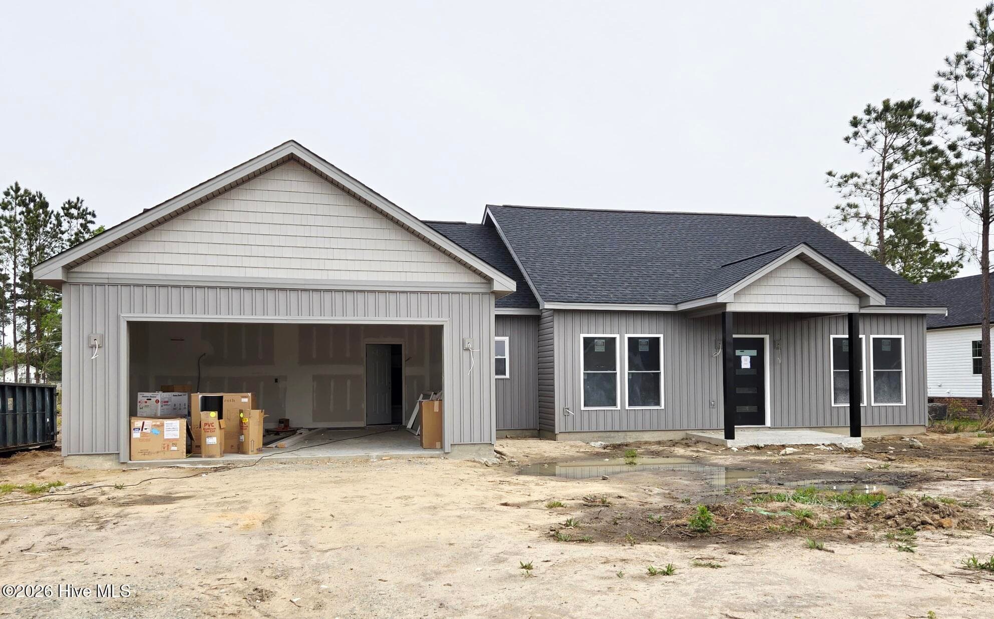 Single Family Residence at 204 Windsor Farm Road, Kinston, NC 28504, photo 4 of 31